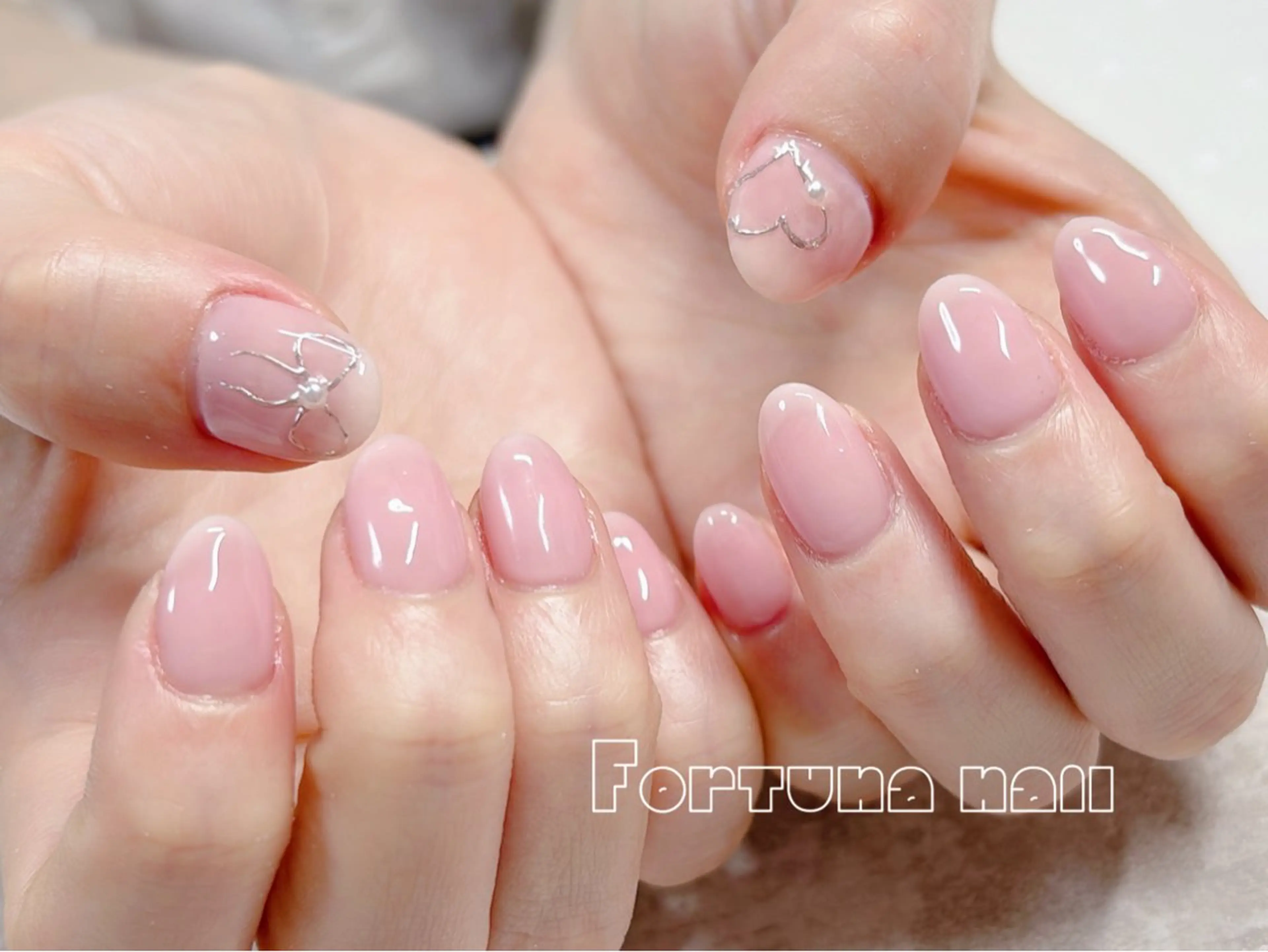 ネイル ハート オフィスネイル リボン シンプルネイル ハンドネイル ハンドケア Nail •Head スパFortunaのネイルデザイン