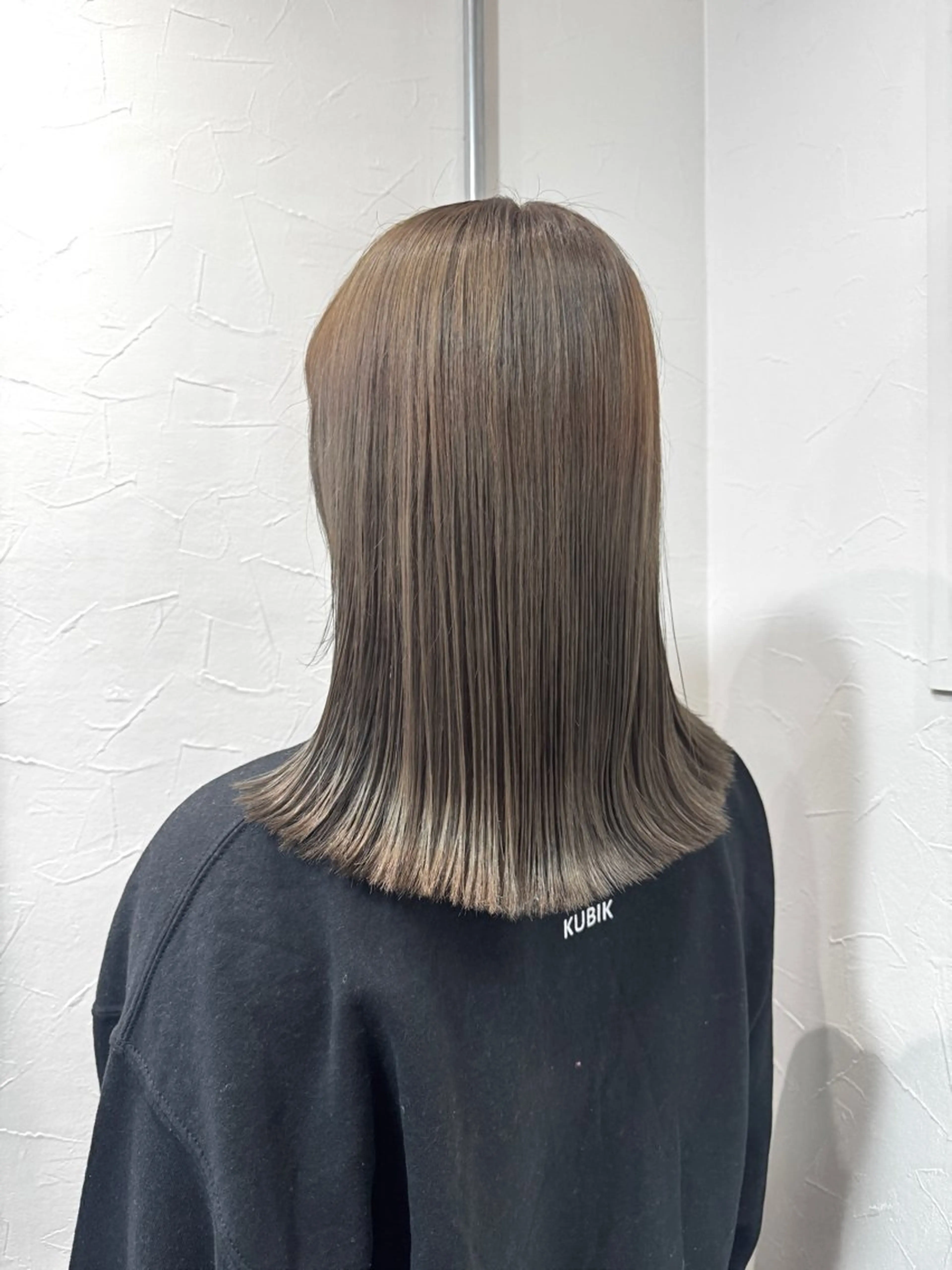 ミディアム カラー カット ヘアカラー トリートメント 矢場町/ダブルカラー /レイヤー/アリサのヘアスタイル