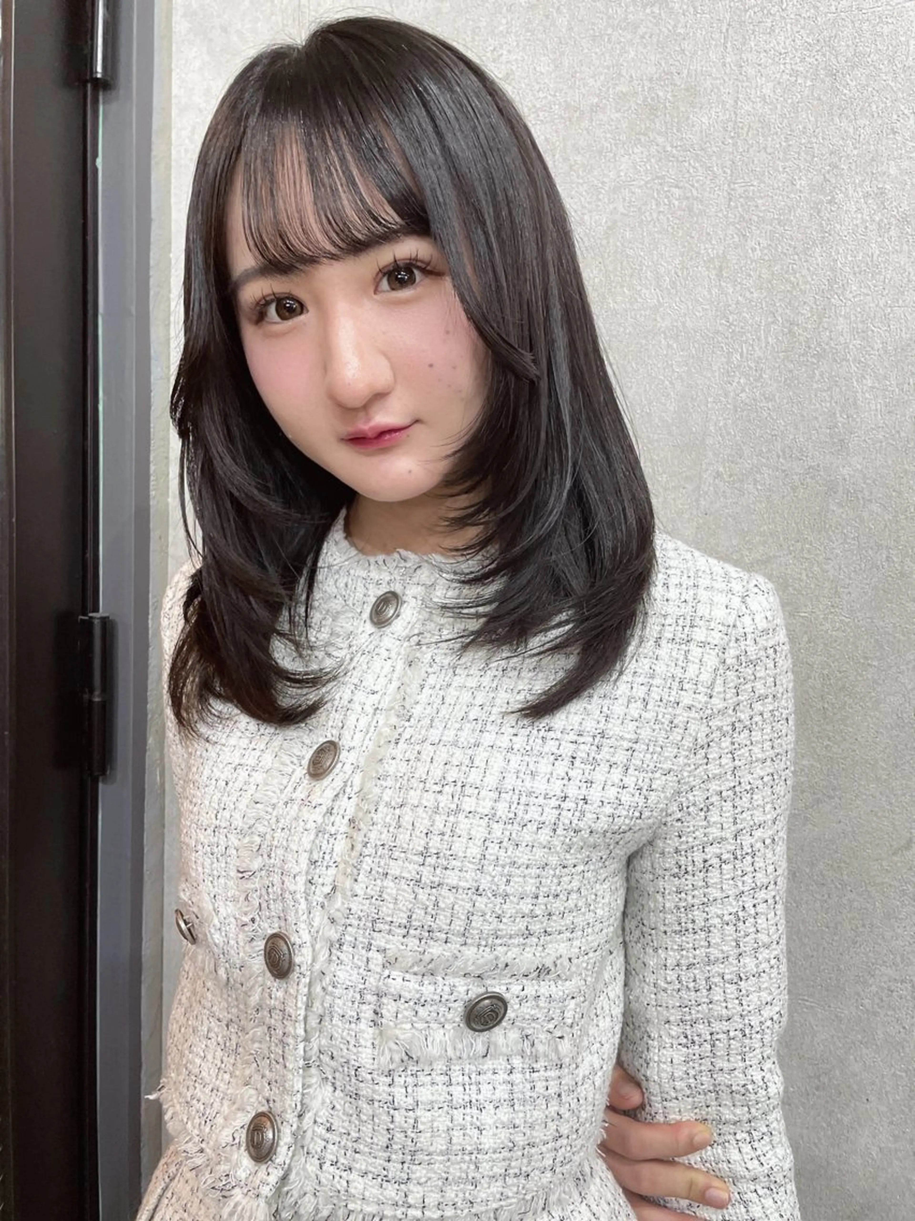 セミロング カラー レイヤーカット AIRI layer cut hairのヘアスタイル