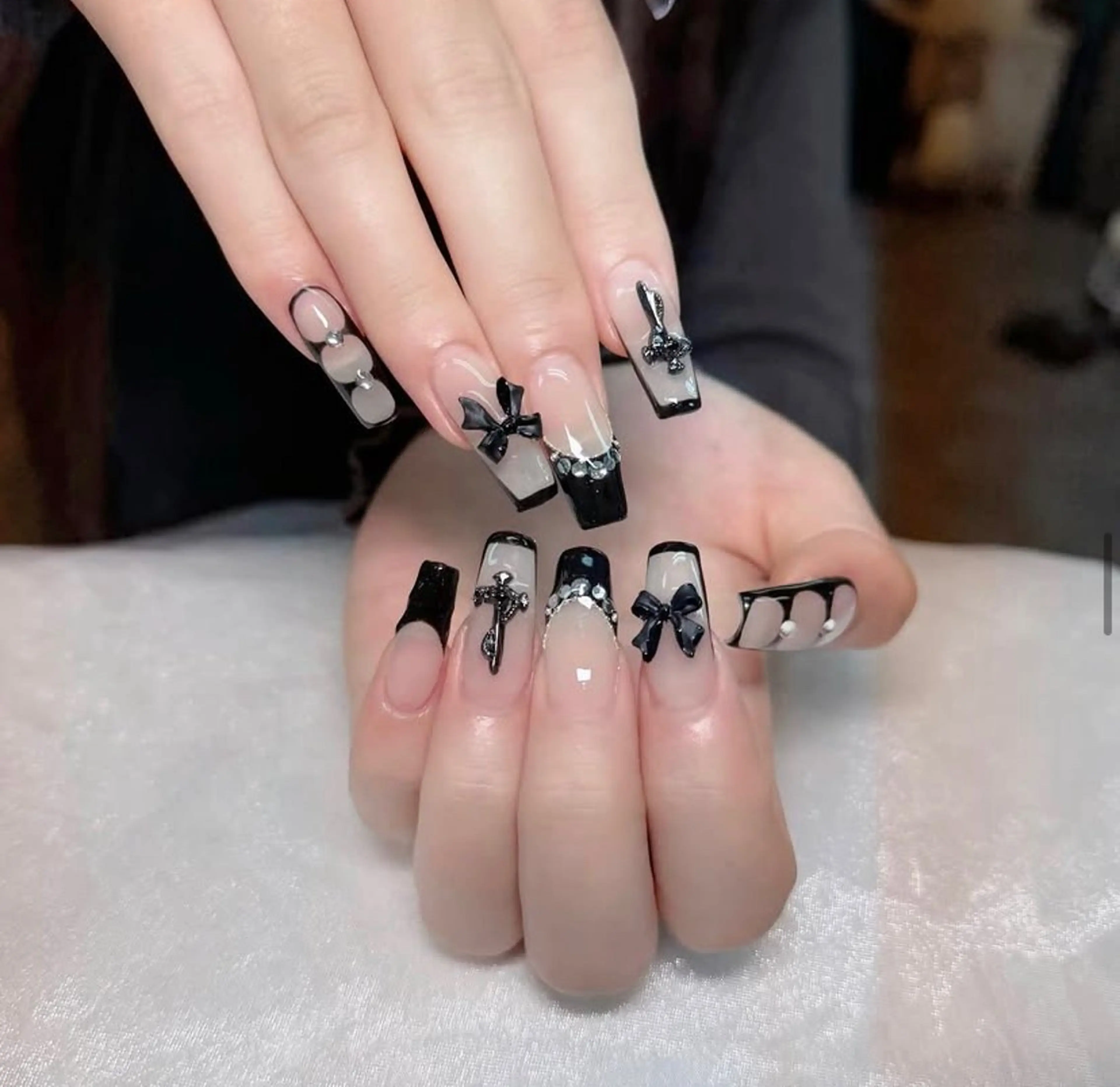 ネイル ハンドネイル Hin Nail Osaka所属・Hin Nailsのネイルデザイン