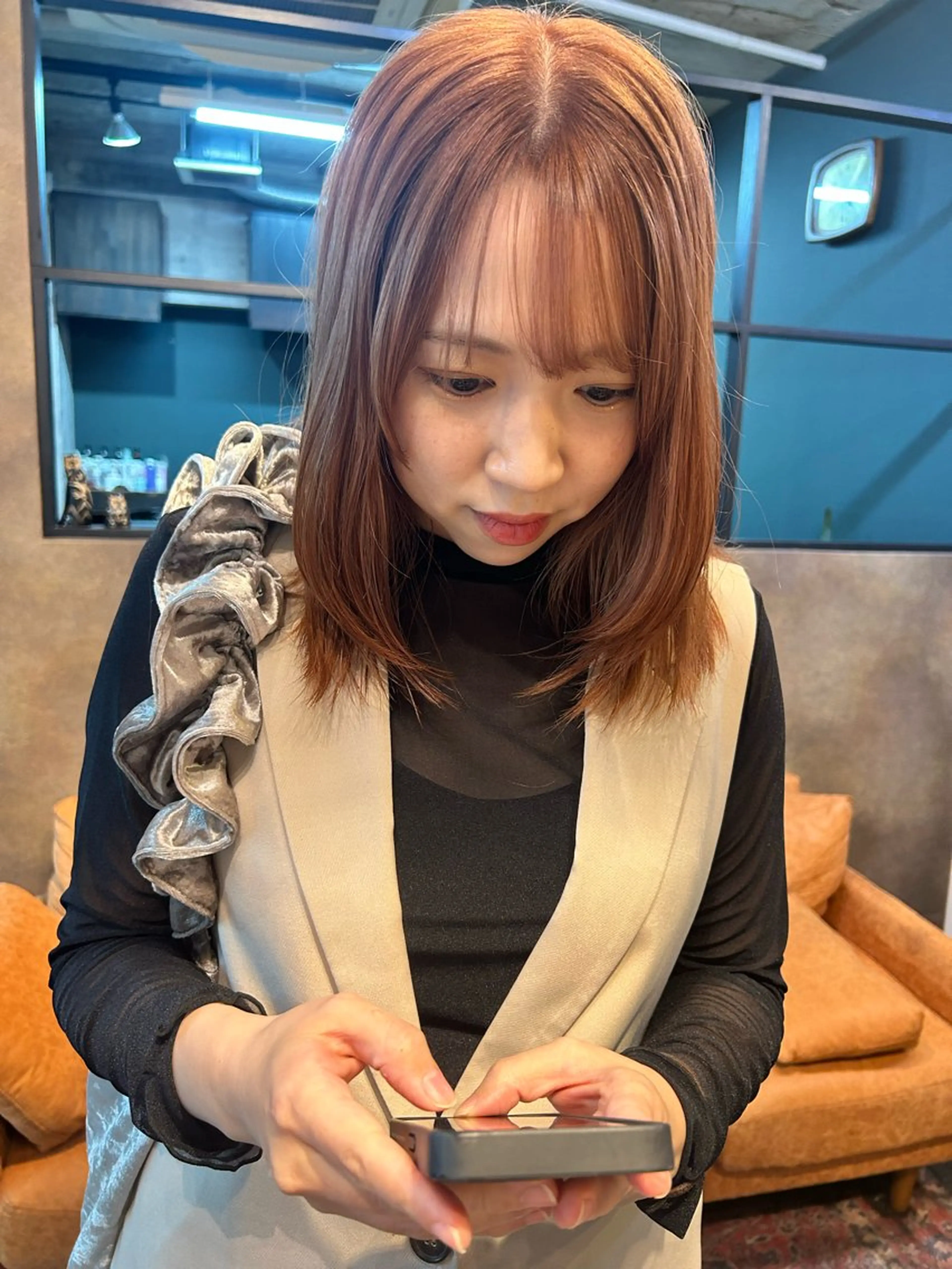 ミディアム カラー ブリーチ ブラウンカラー カット ヘアカラー トリートメント kazuki iconのヘアスタイル