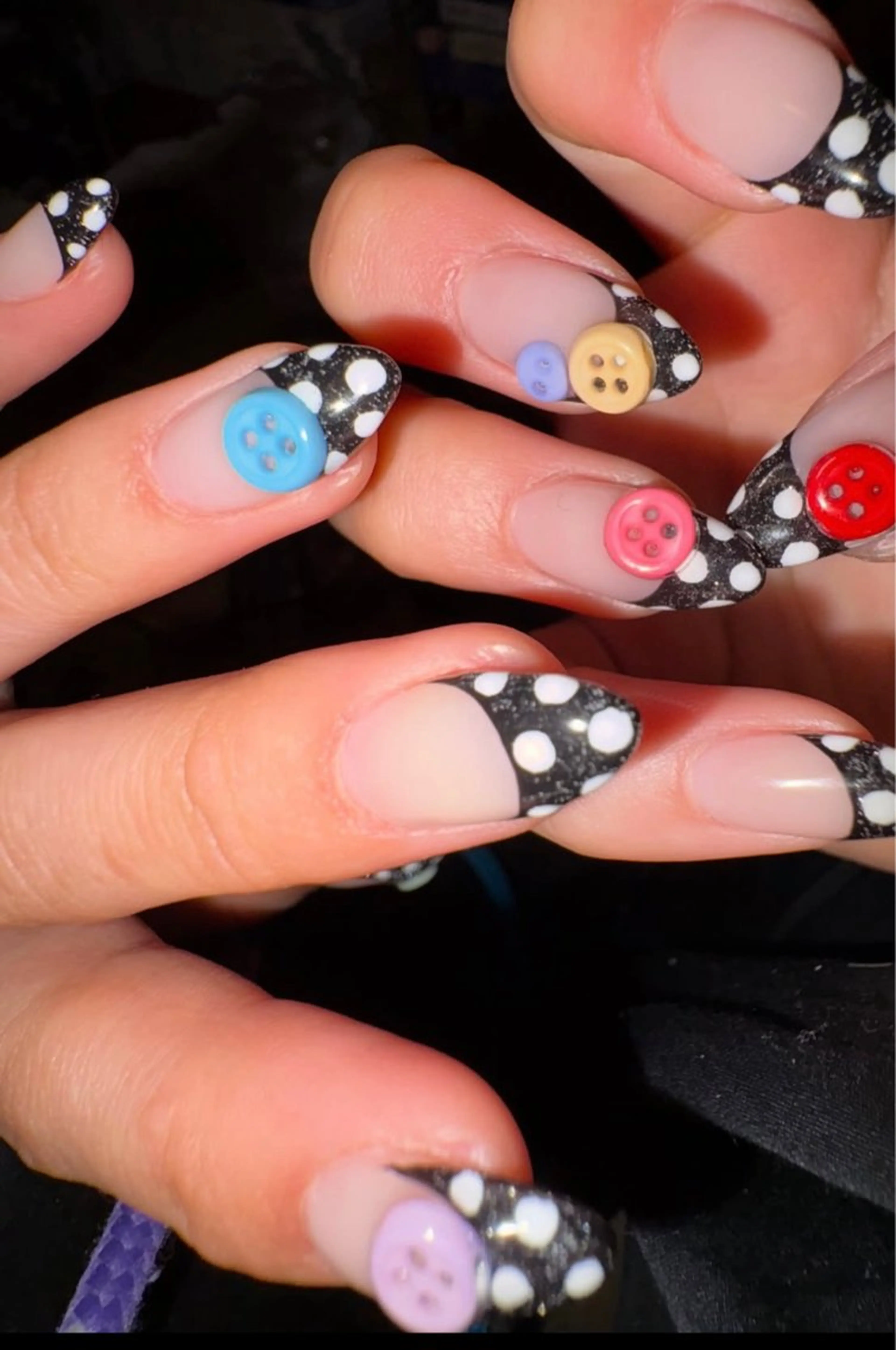 ネイル ハンドネイル NiJi Nailsのネイルデザイン