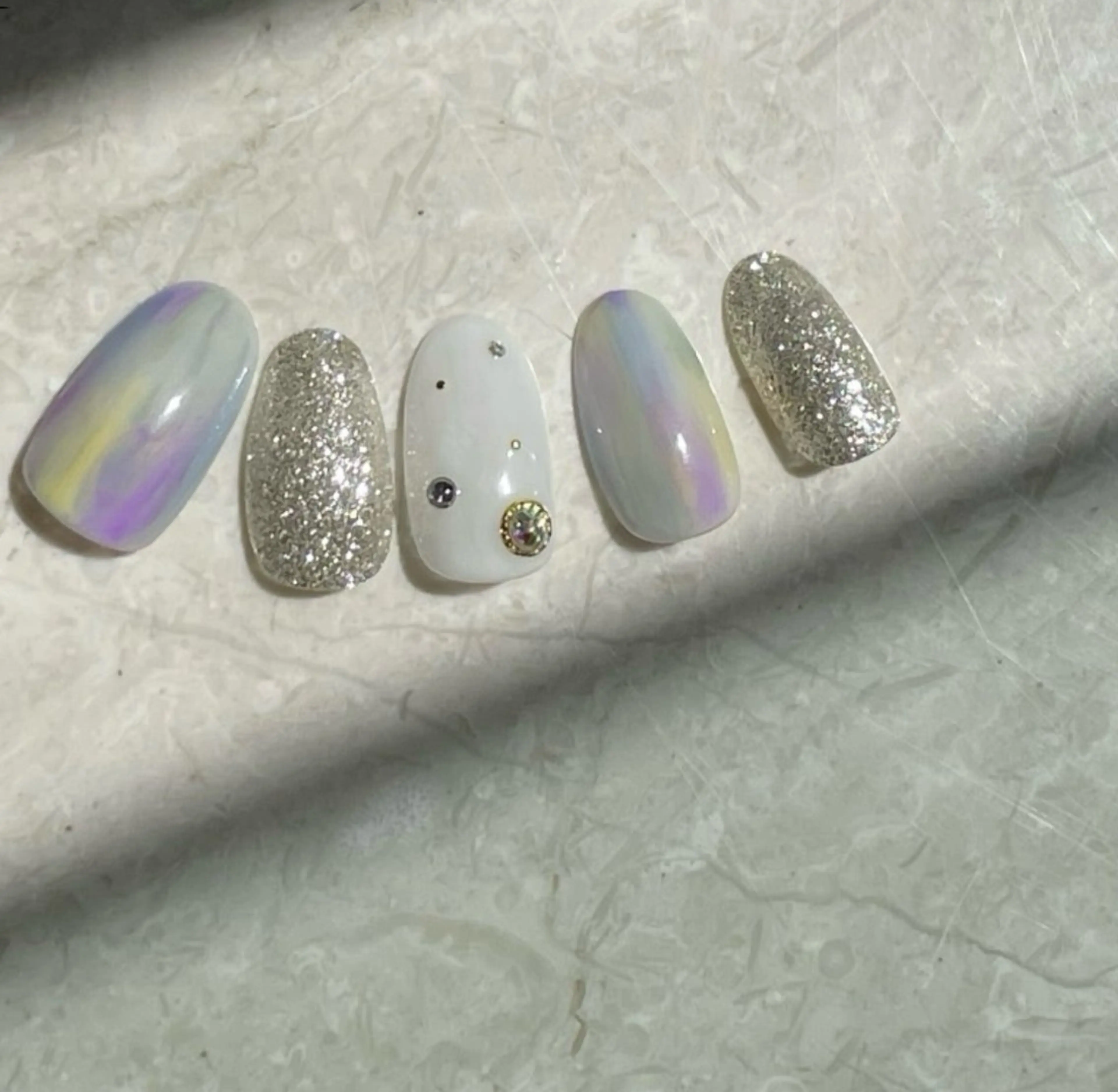 ネイル アートネイル maxkelly チロルのネイルデザイン