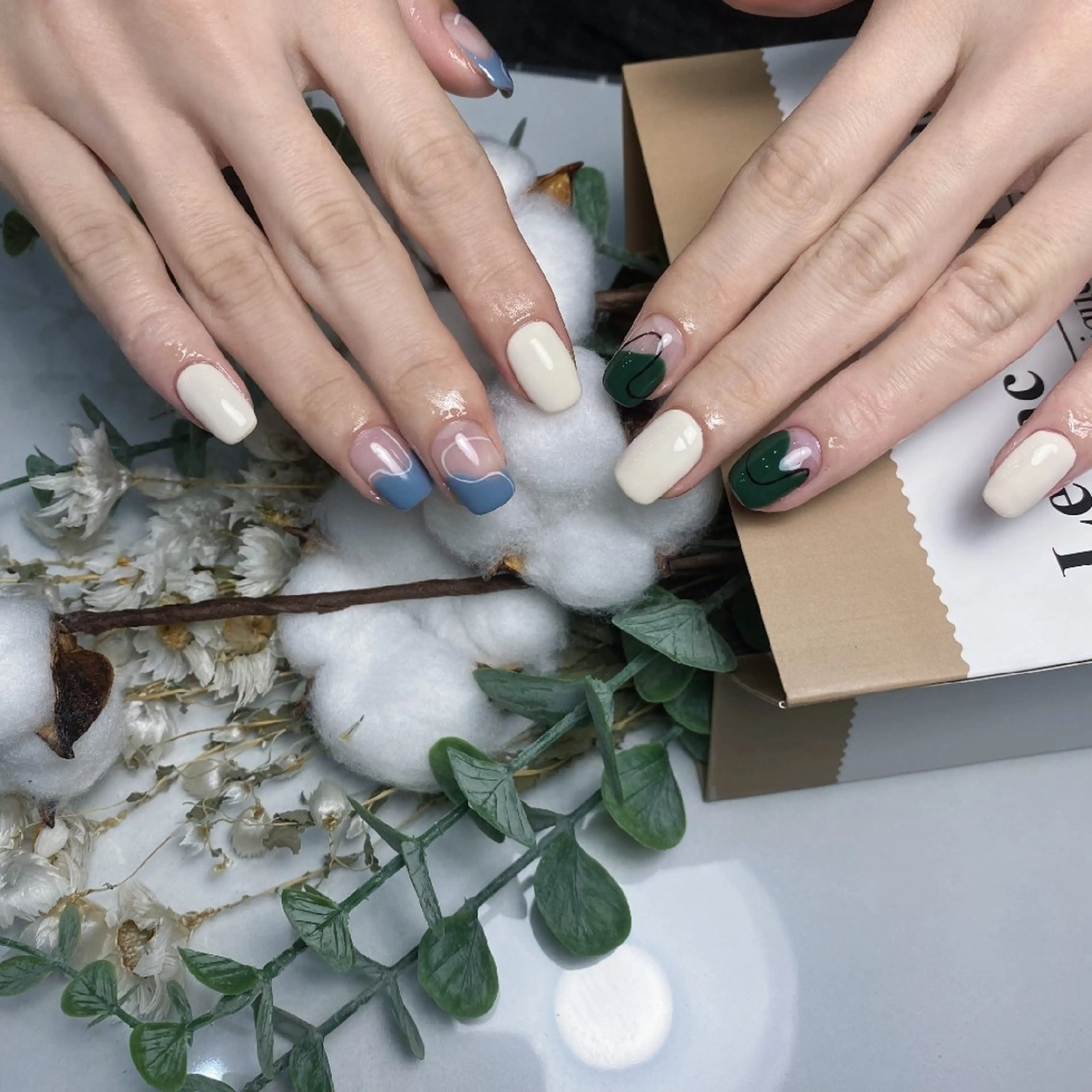 ネイル ハンドネイル UM Nail Salonのネイルデザイン