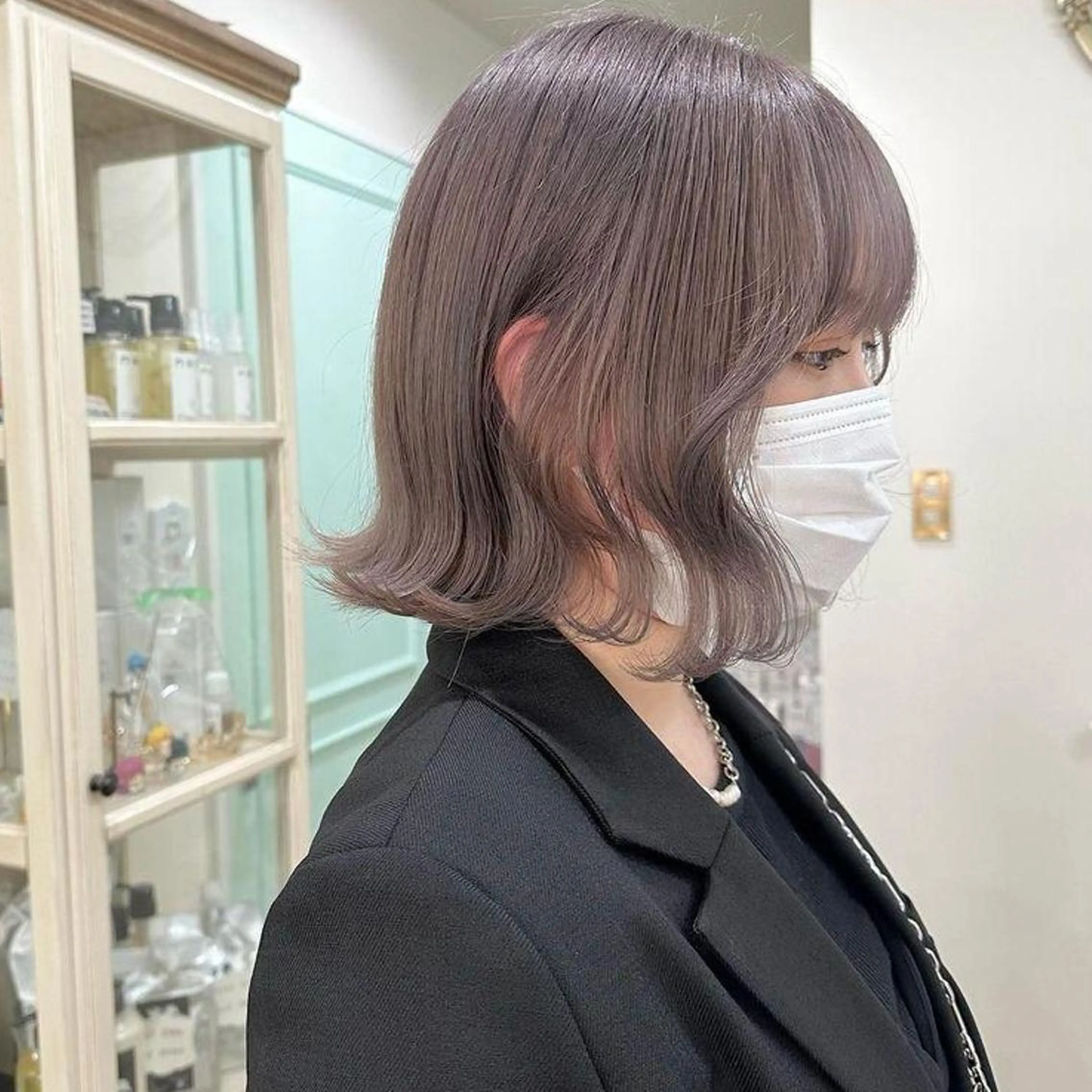 ミディアム カラー ベージュカラー グレージュ ラベンダーカラー ラベンダーグレージュ ラベンダーグレー ORIKA 美容室のヘアスタイル