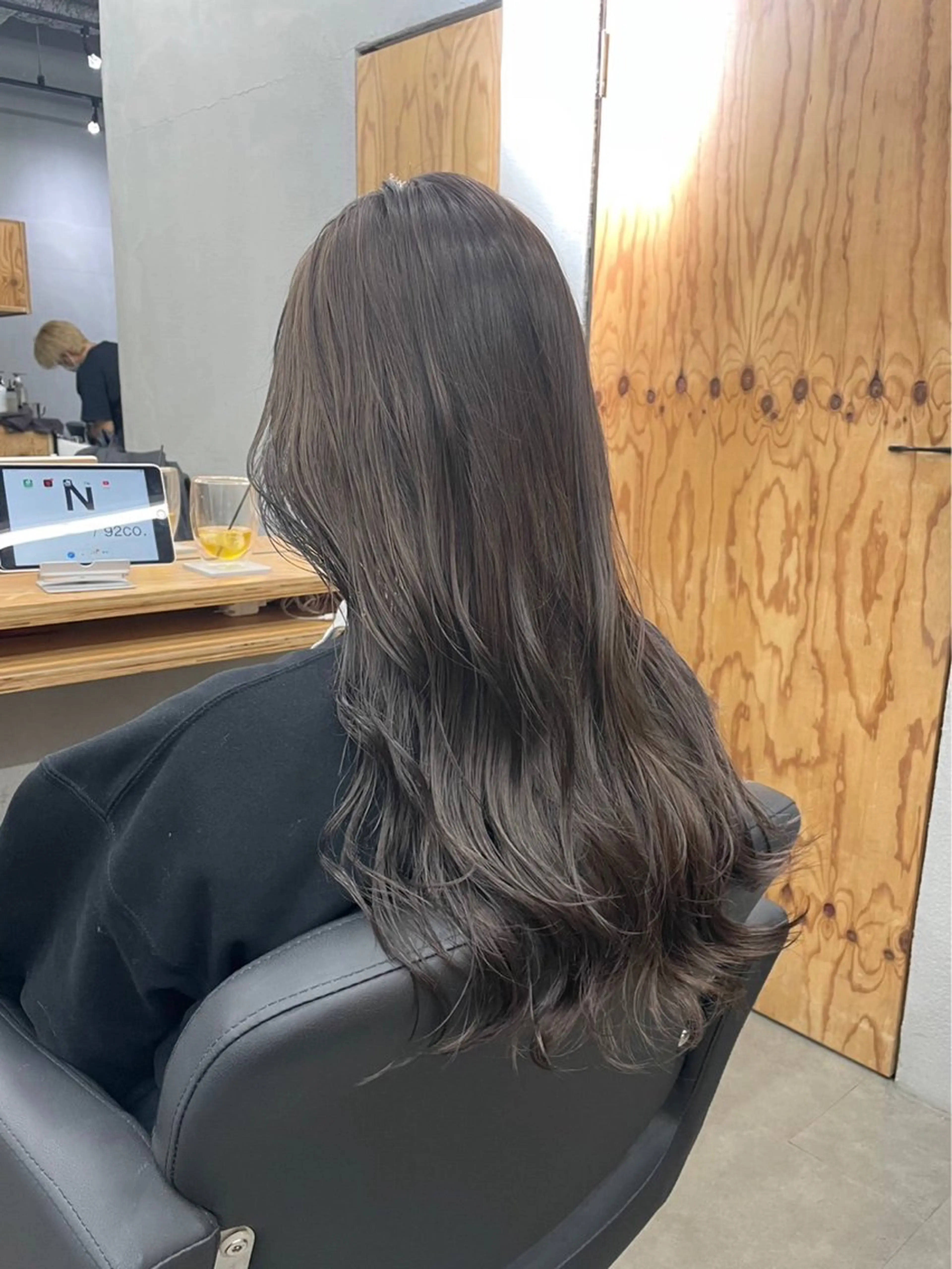 ロング カット ヘアカラー トリートメント ひより ／novusのヘアスタイル