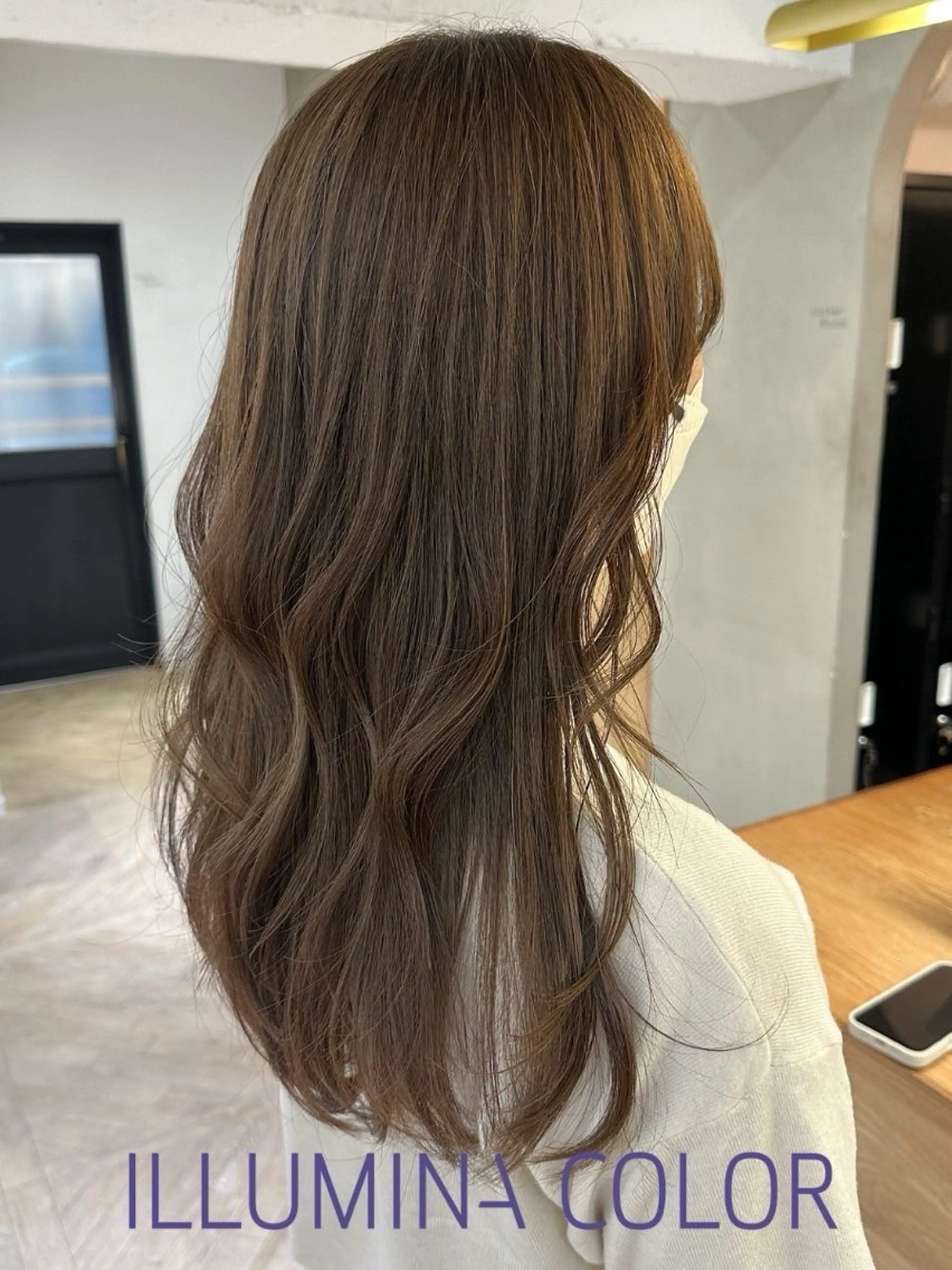 カラー ブリーチ ブリーチなしカラー ヘアカラー 紺野 洲陛のヘアスタイル