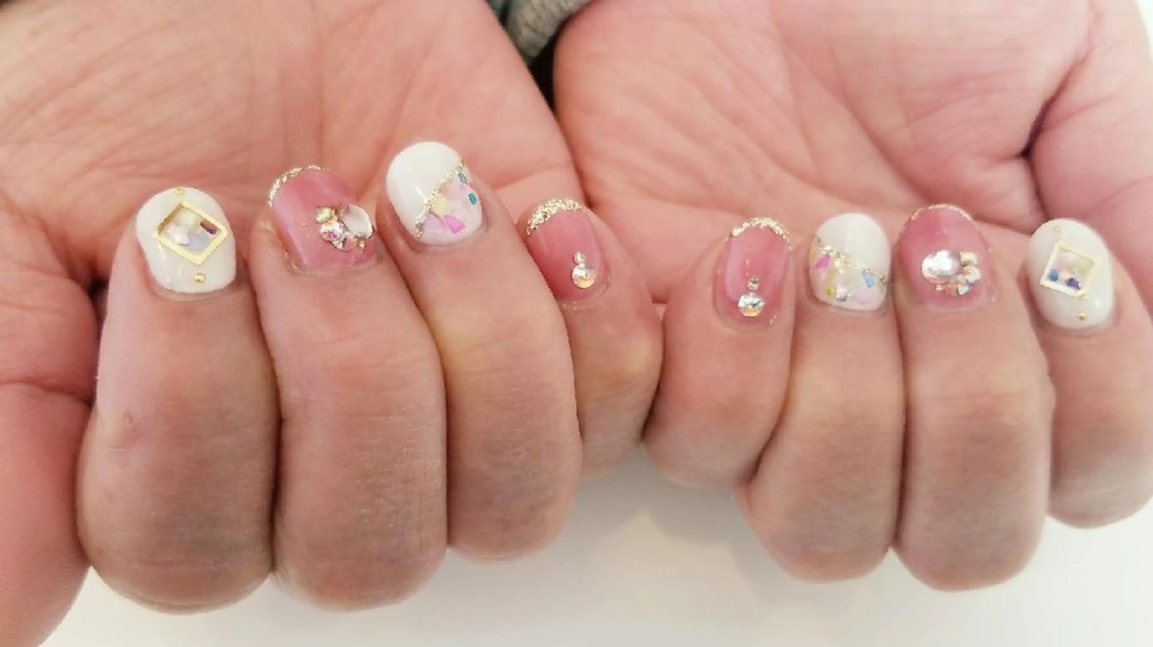 ネイル Genesis Plus大津京店のネイルデザイン