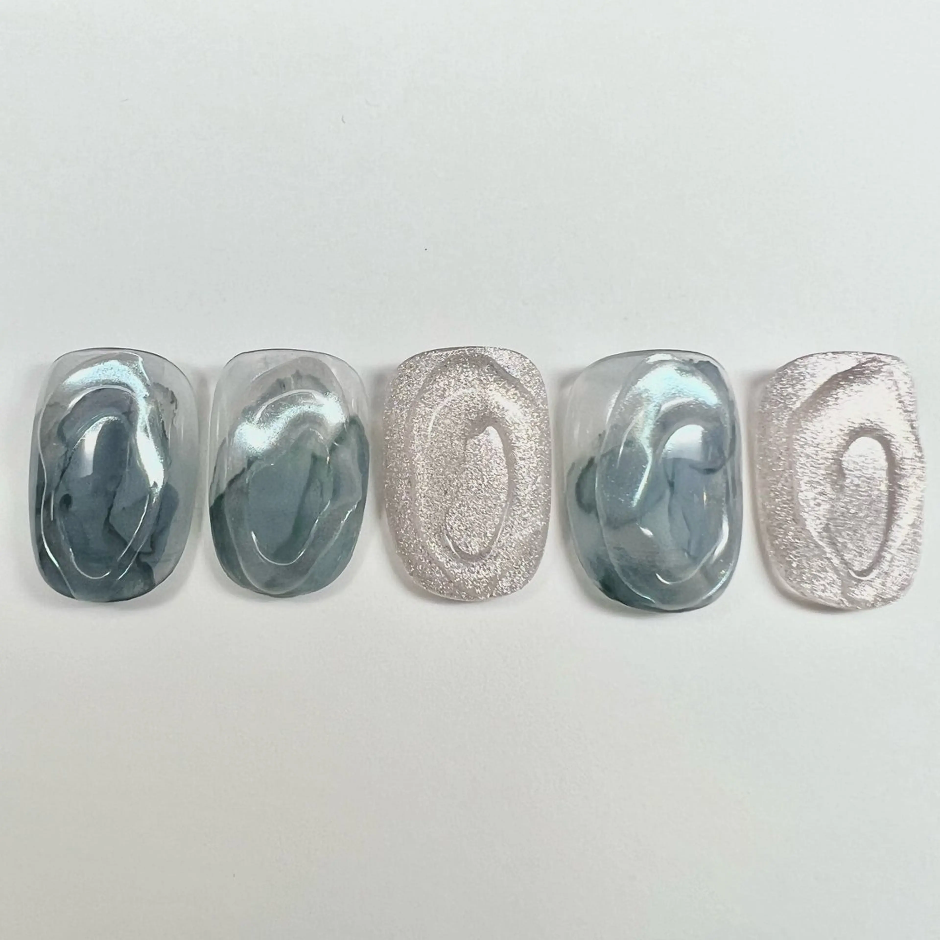 ネイル Ajuga. 太田 さやかのネイルデザイン