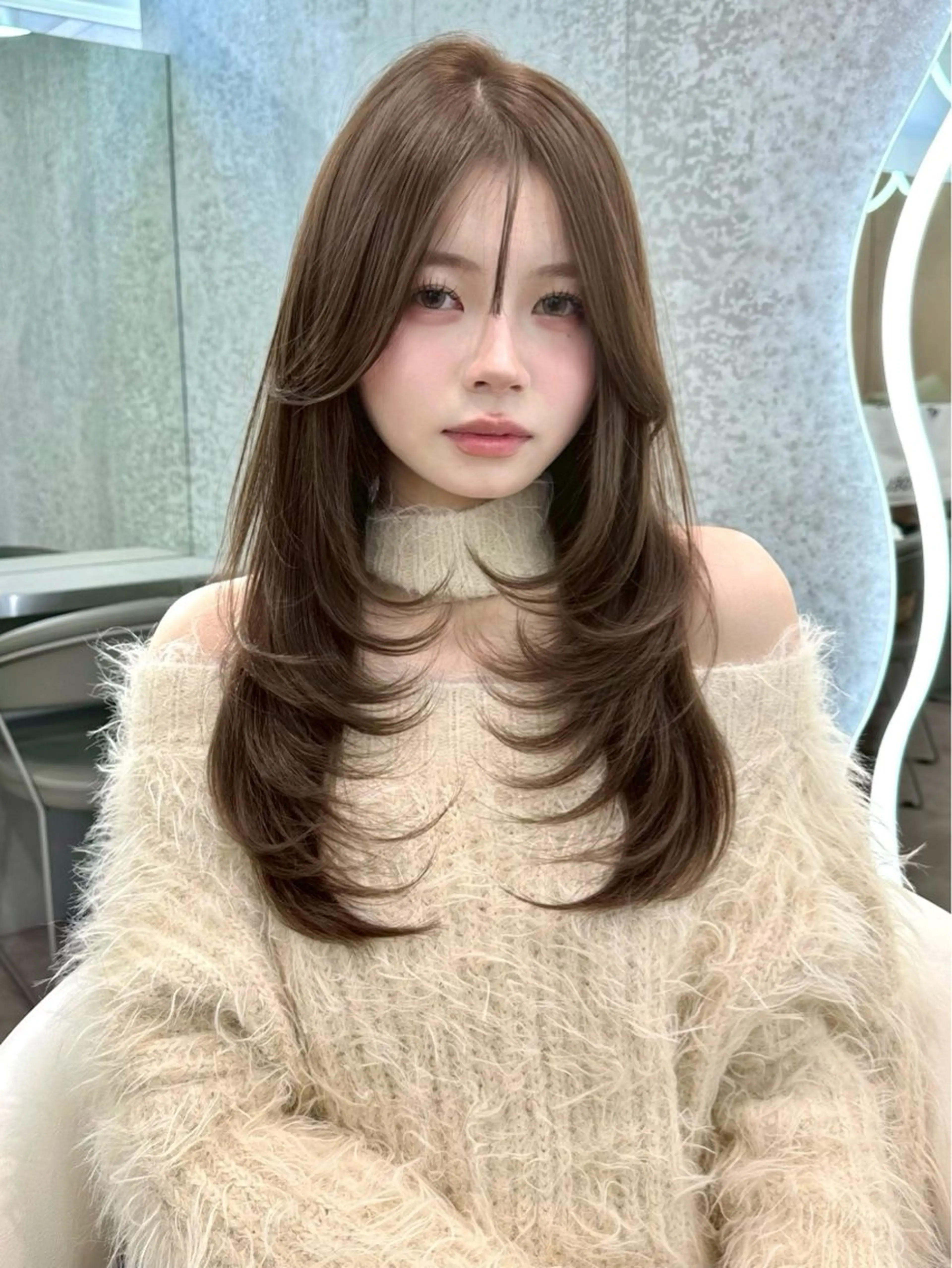 ロング ヘアアレンジ 顔まわりレイヤー レイヤーカット 小顔カット 美髪縮毛矯正/ 透明感カラー吉田光佑のヘアスタイル