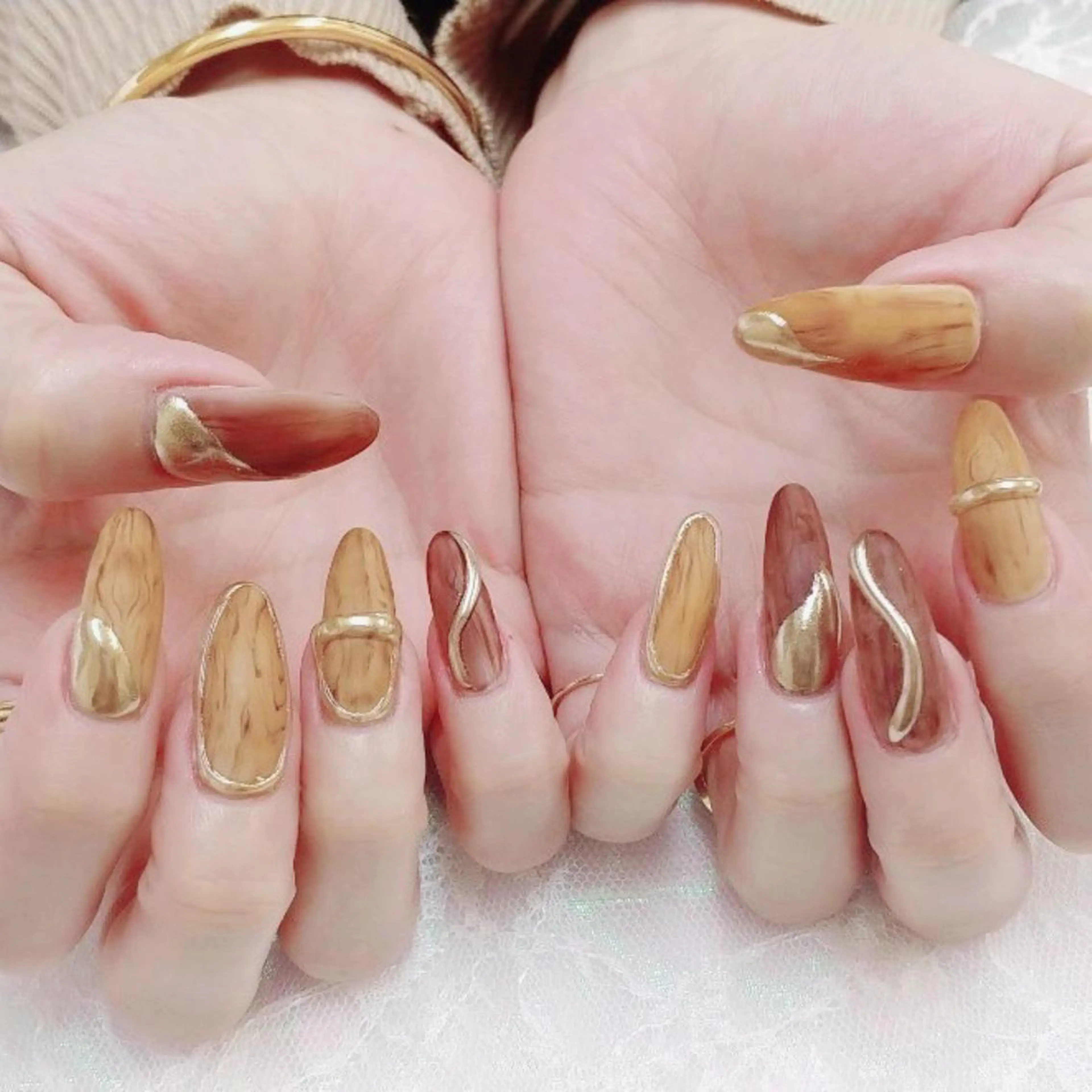 ネイル べっ甲ネイル ブラウン Nail lieNのネイルデザイン