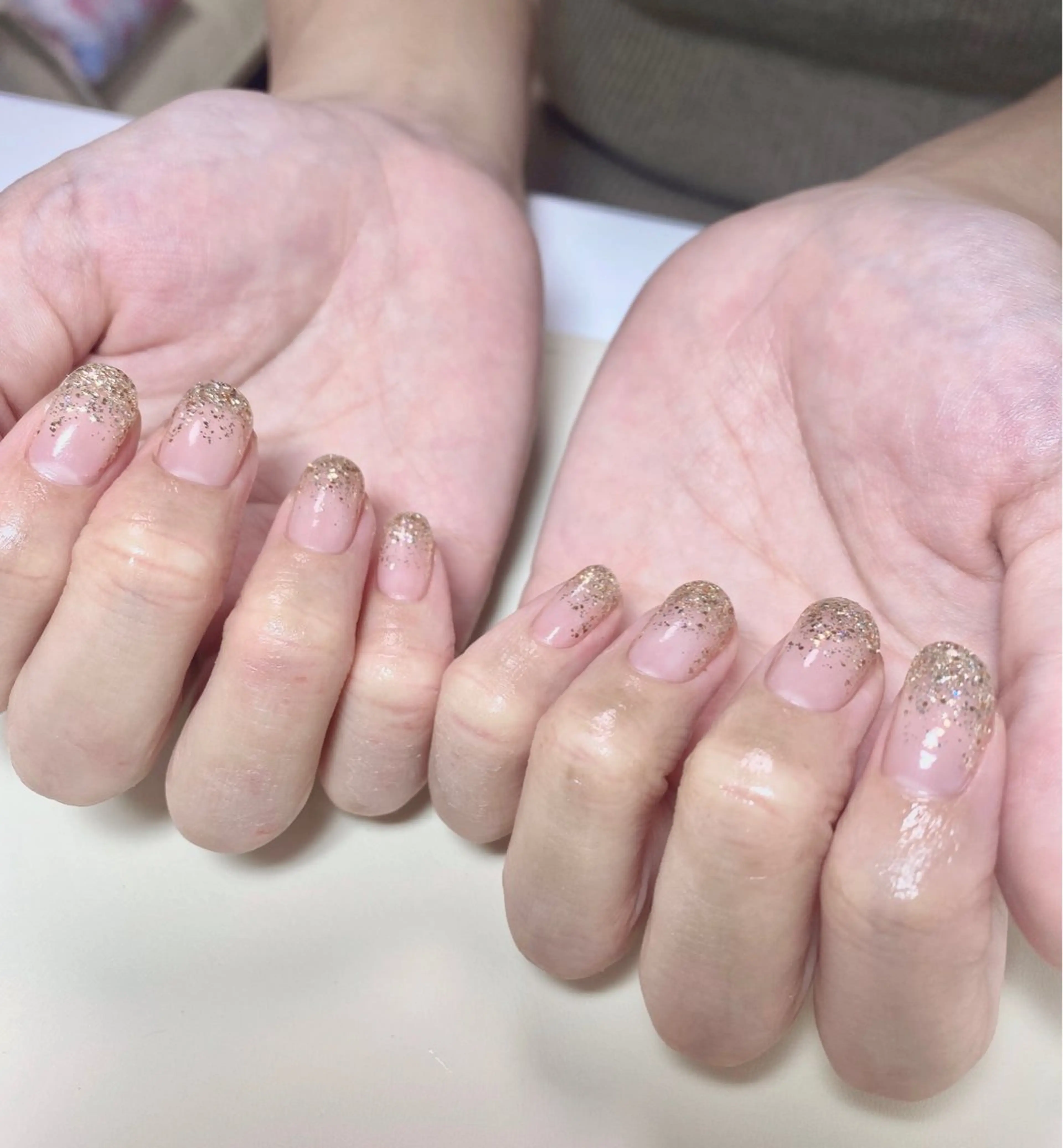 ネイル ラメ(グリッター) ラメグラデーション ハンドネイル Nail Salon K 🧸美爪育成のネイルデザイン