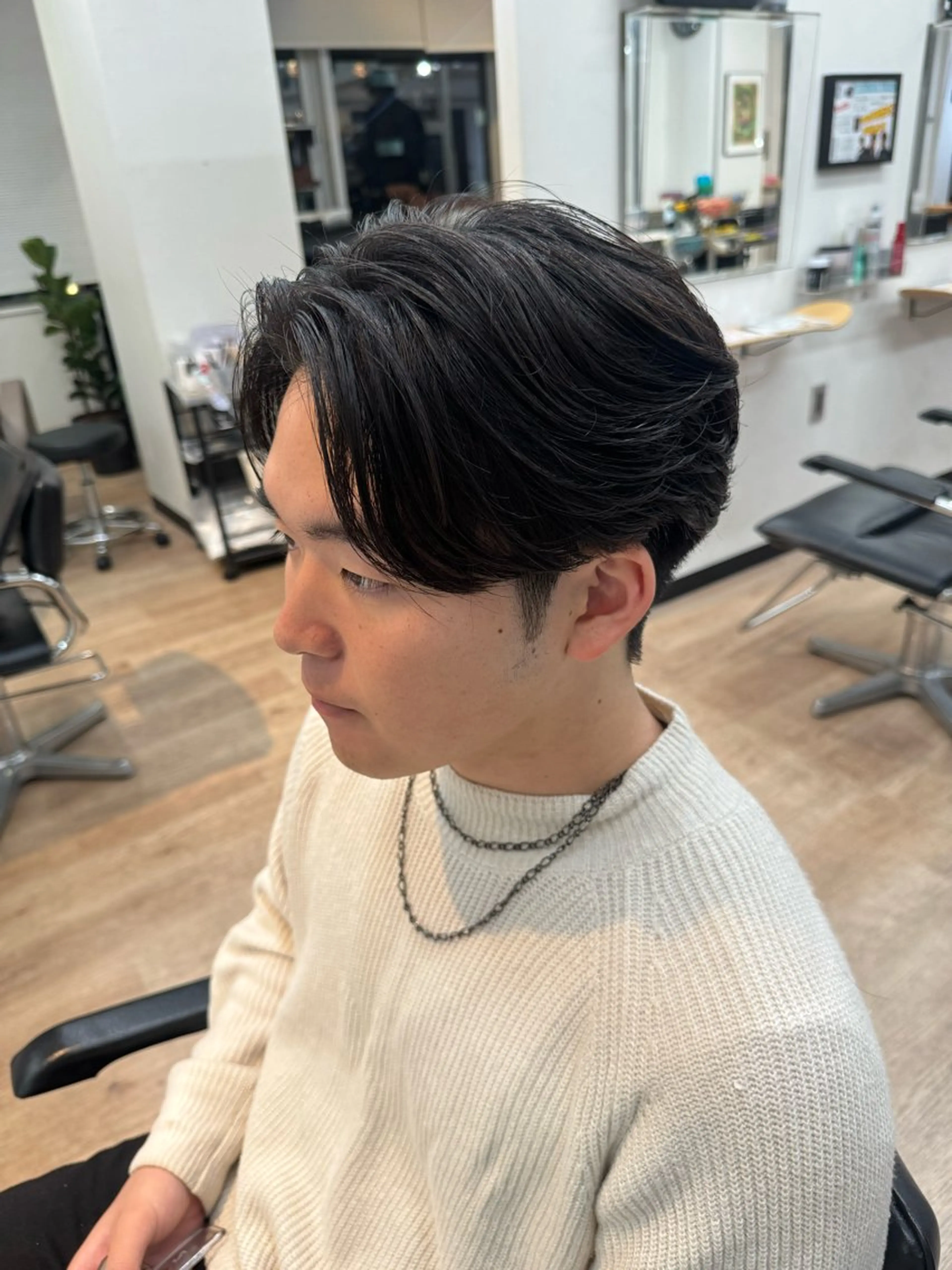 パーマ メンズ センターパート フェザーパーマ メンズパーマ ニュアンスパーマ 優菜/ メンズパーマのヘアスタイル