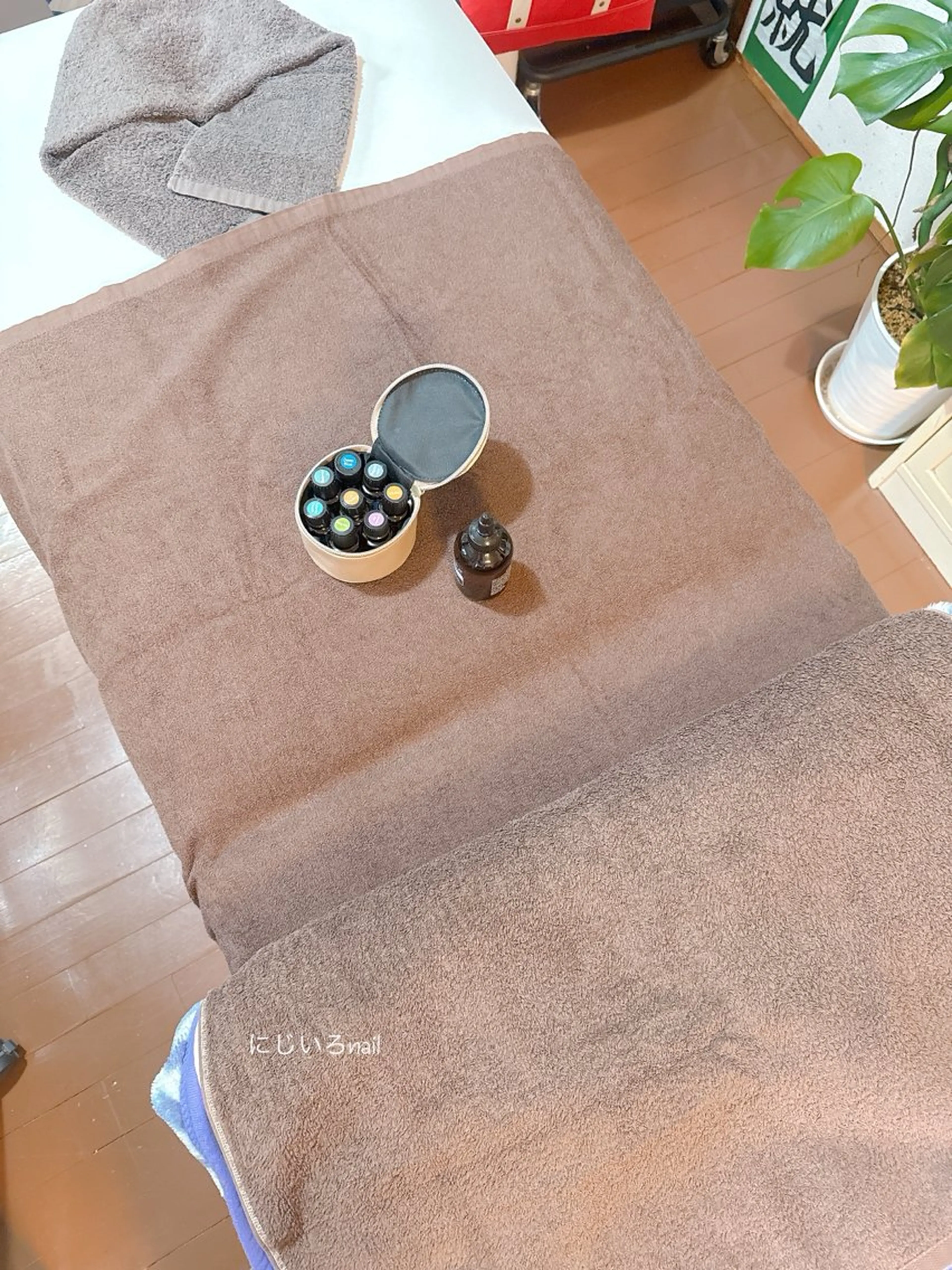 にじいろ nailのネイルデザイン