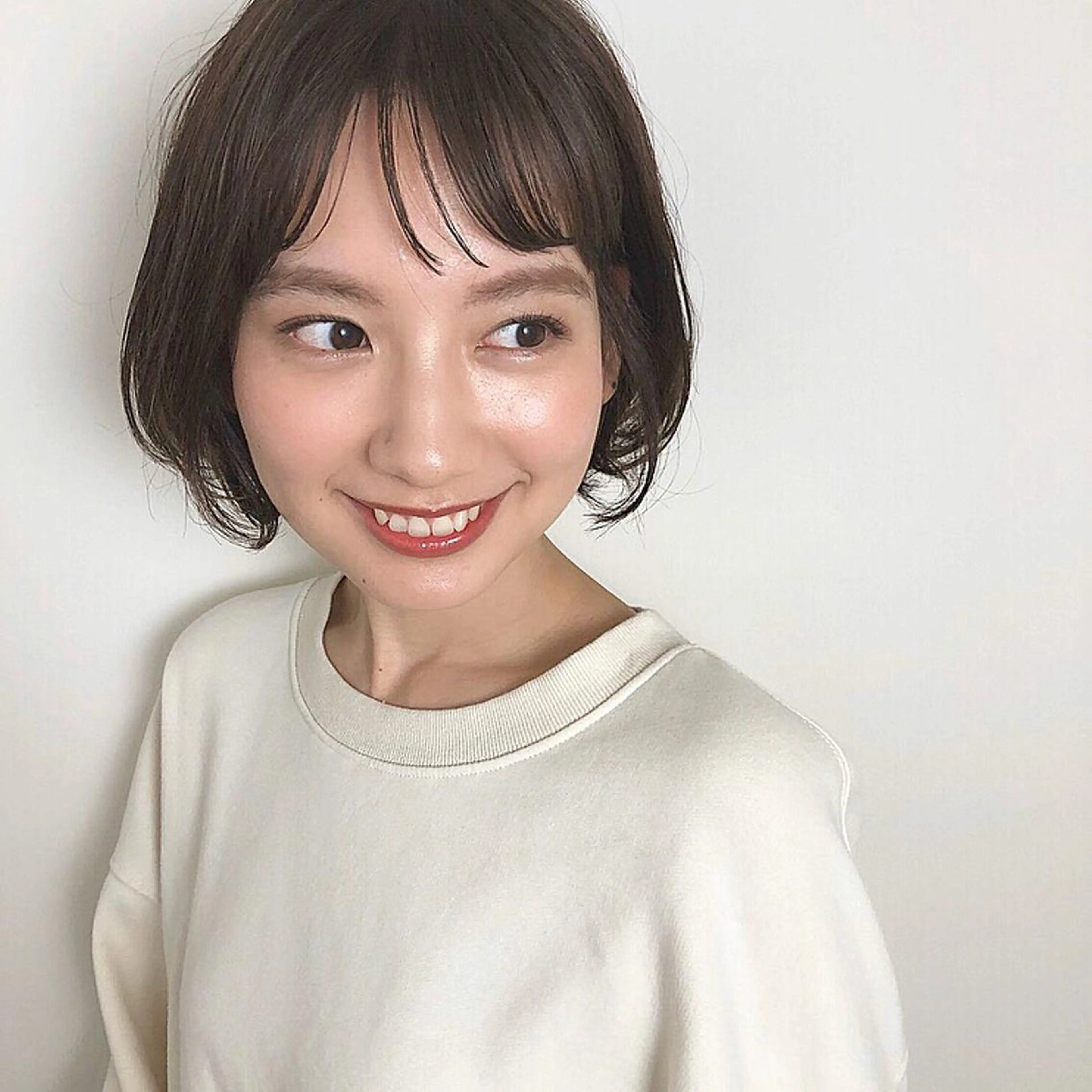ショート カラー 小顔ボブ&レイヤー 特化🤎RISAのヘアスタイル