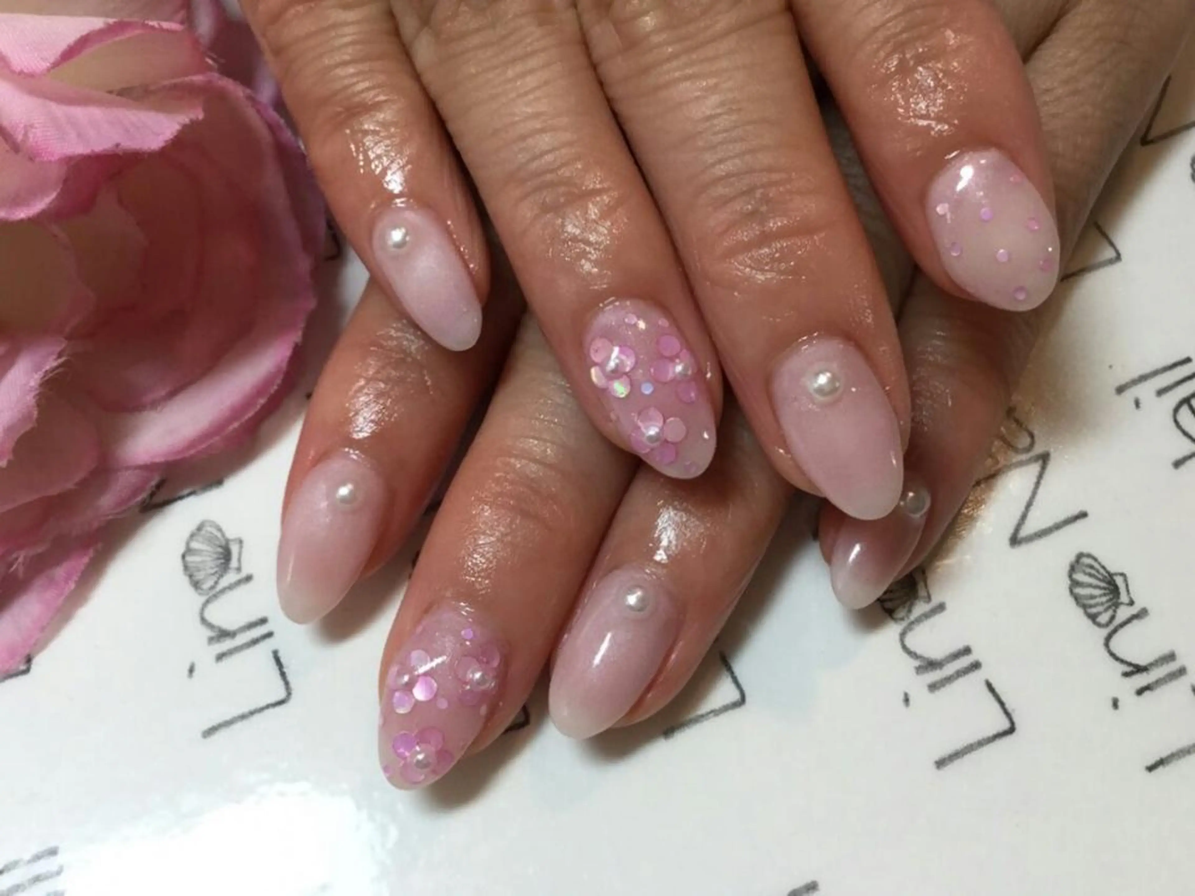 ミディアム ネイル セミロング ショート ロング カラー Lino Nail(リノネイル)所属・Lino Nail sekitomiのネイルデザイン