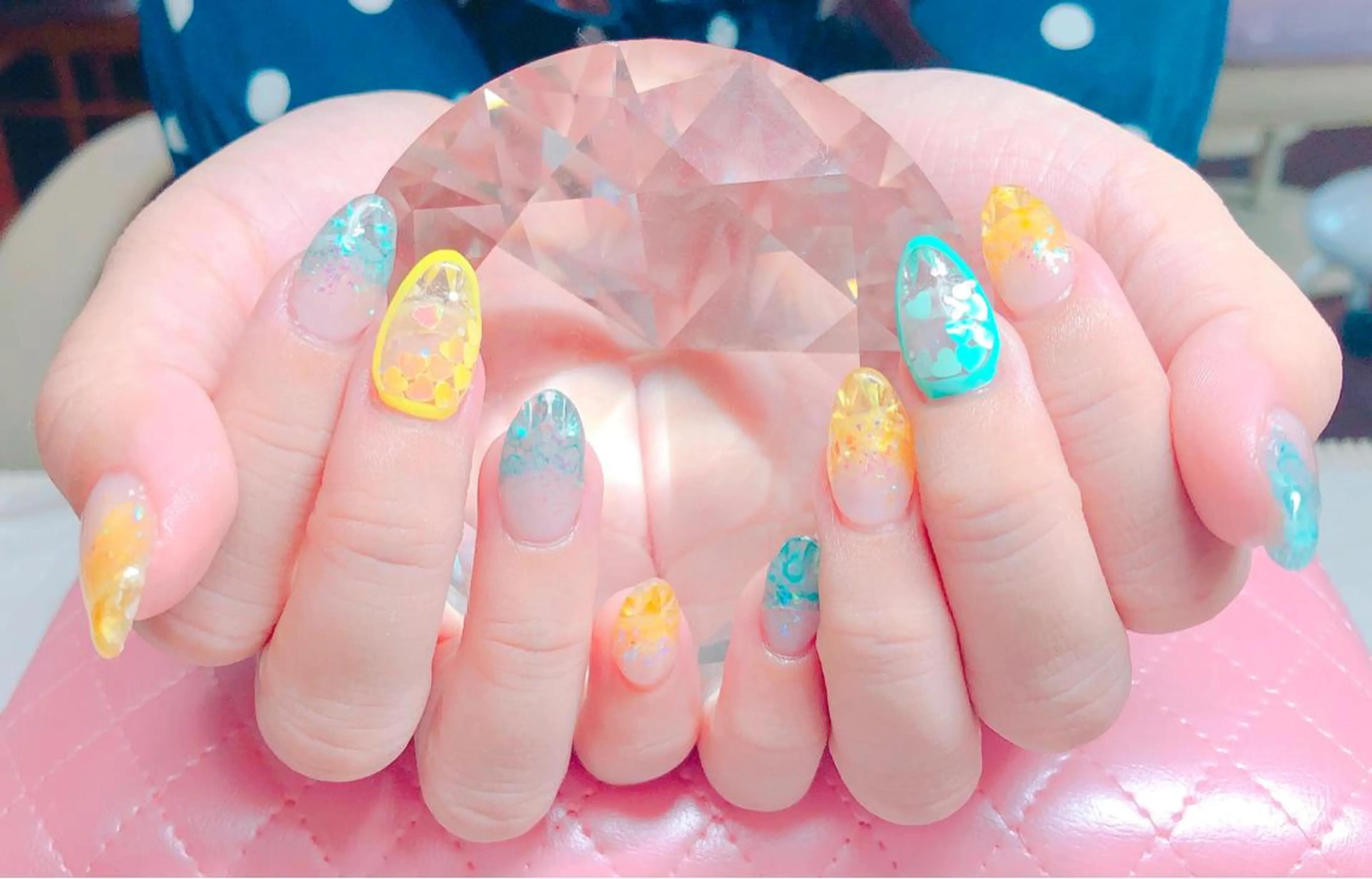 ネイル ネイルチップ CROWN プライベートサロンのネイルデザイン