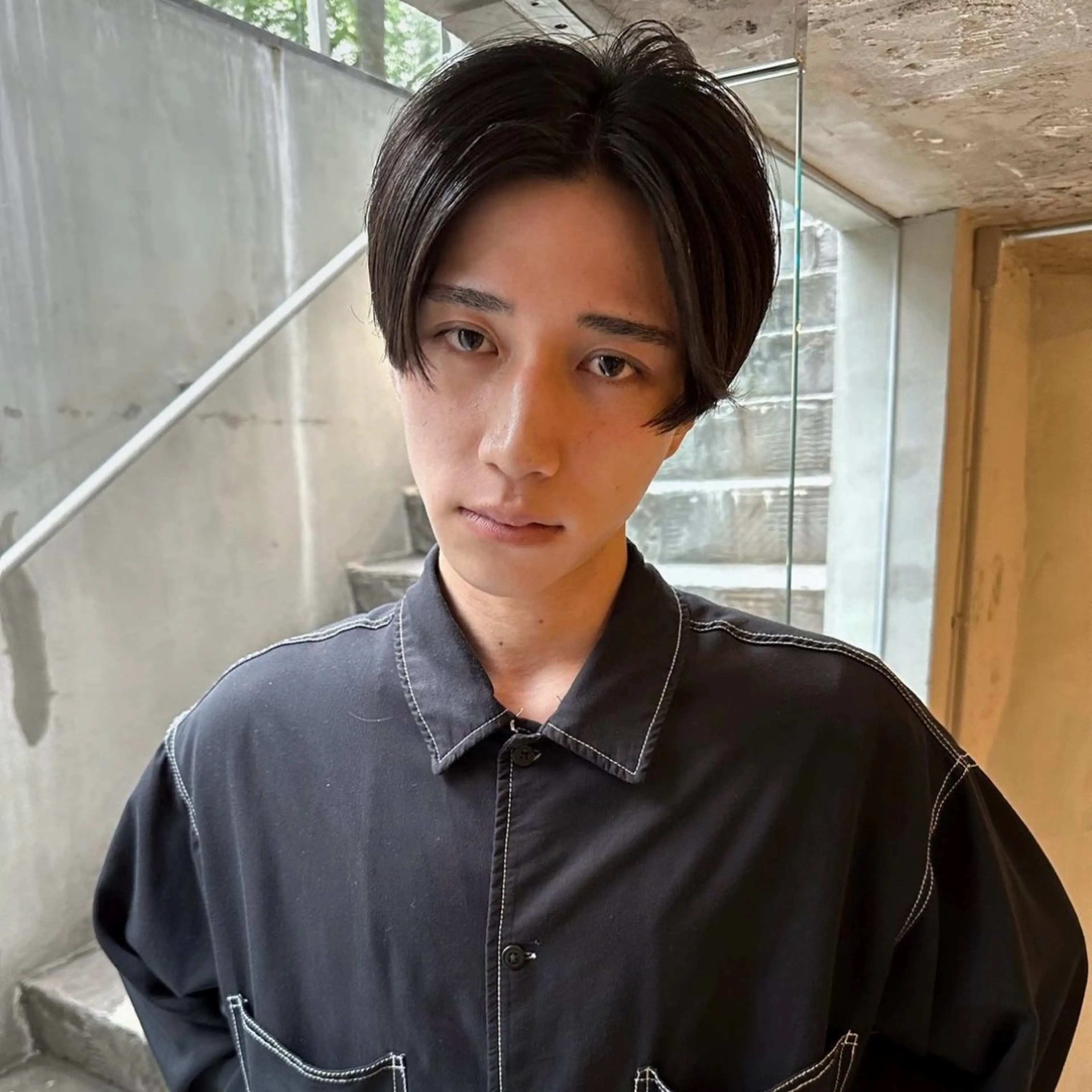 ショート 縮毛矯正、髪質改善 肘以上無料のヘアスタイル