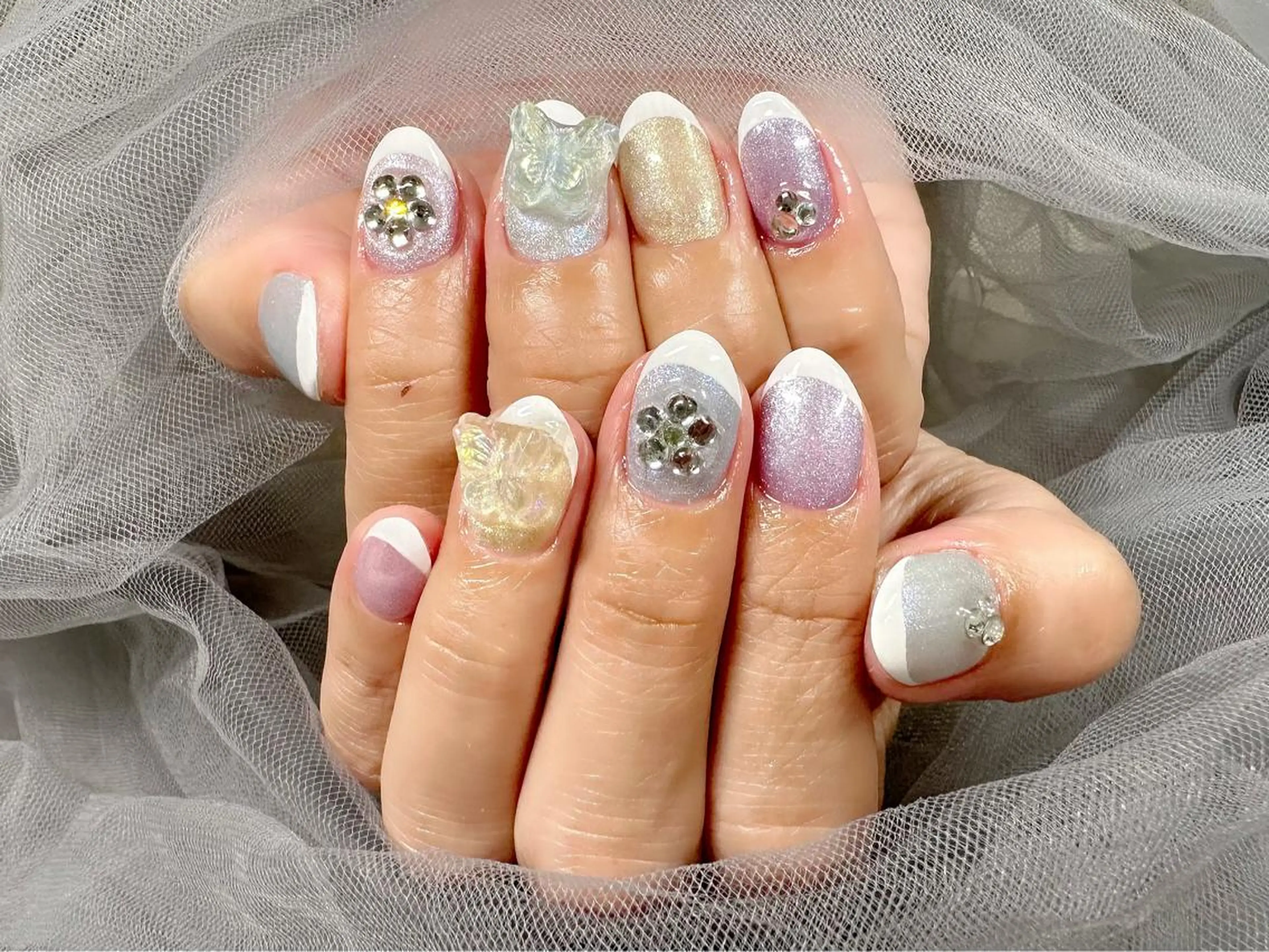 ネイル フレンチネイル マグネットネイル ハンドネイル Nail Salon KURELLYのネイルデザイン