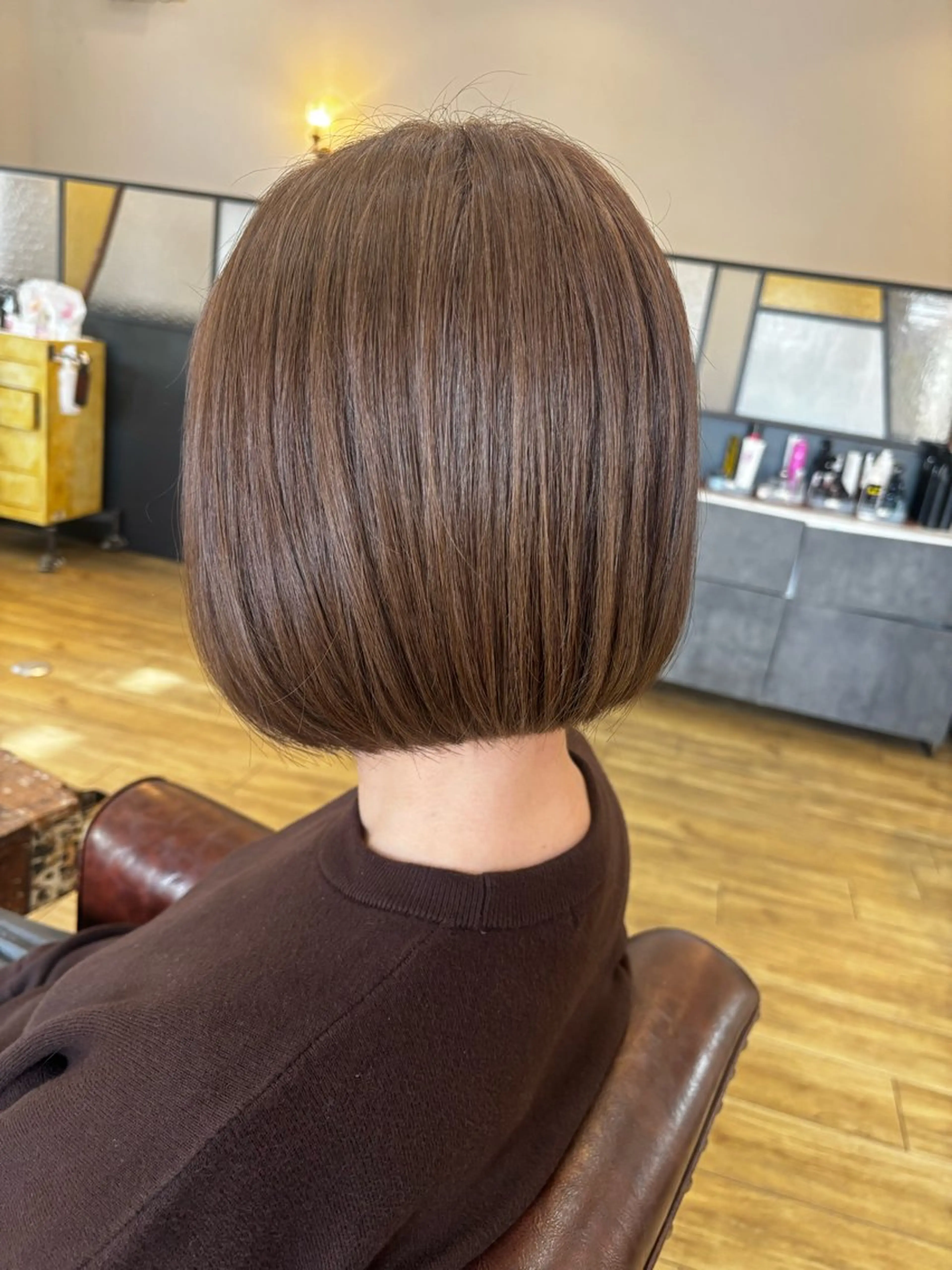ミディアム 岩瀬 瑠璃子のヘアスタイル