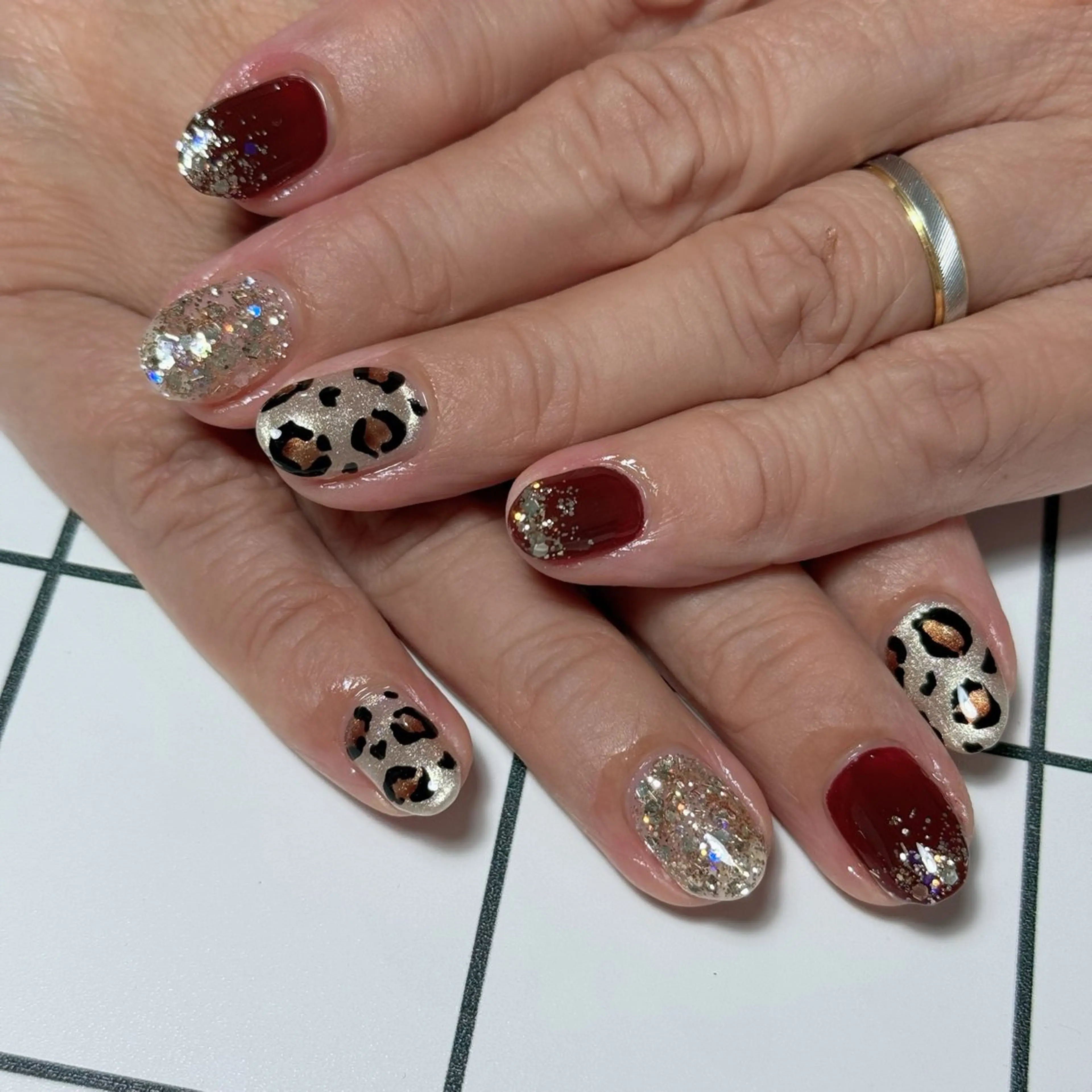 ミディアム 上田 風香のネイルデザイン