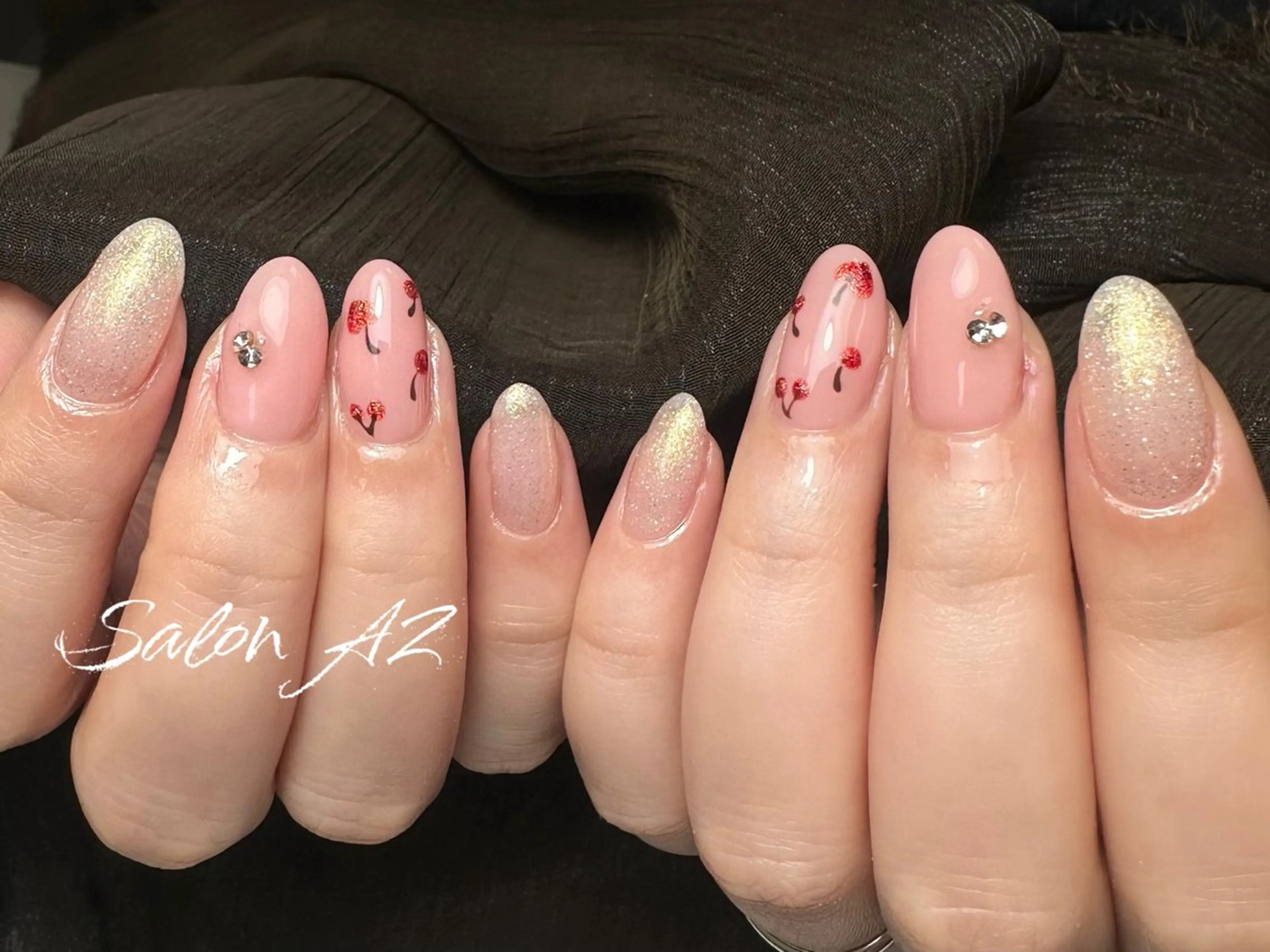 ネイル アートネイル フットネイル フレンチネイル マグネットネイル 持ち込み ハンドネイル salon AZ NANAのネイルデザイン