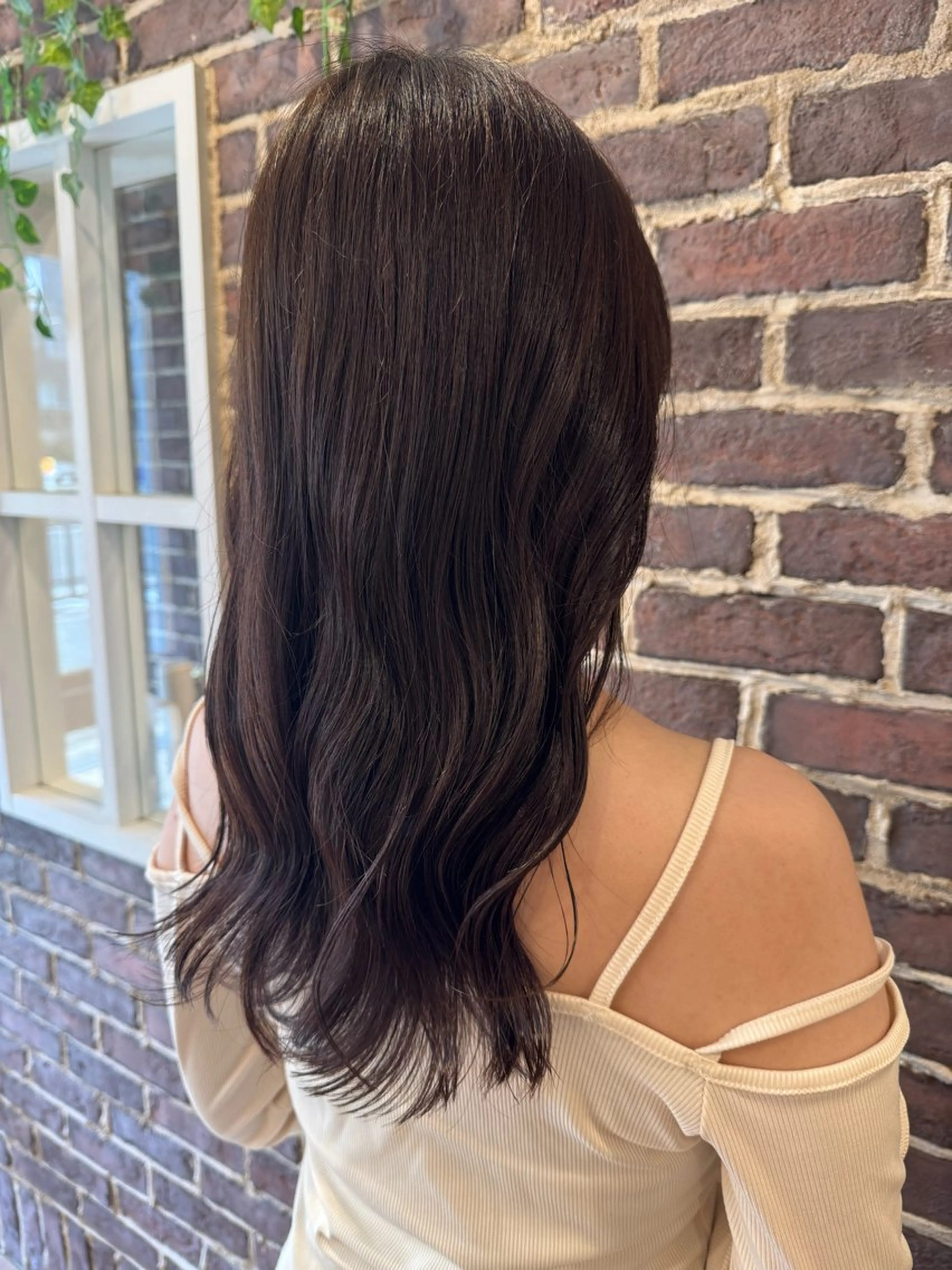 ロング 新井 菜摘のヘアスタイル