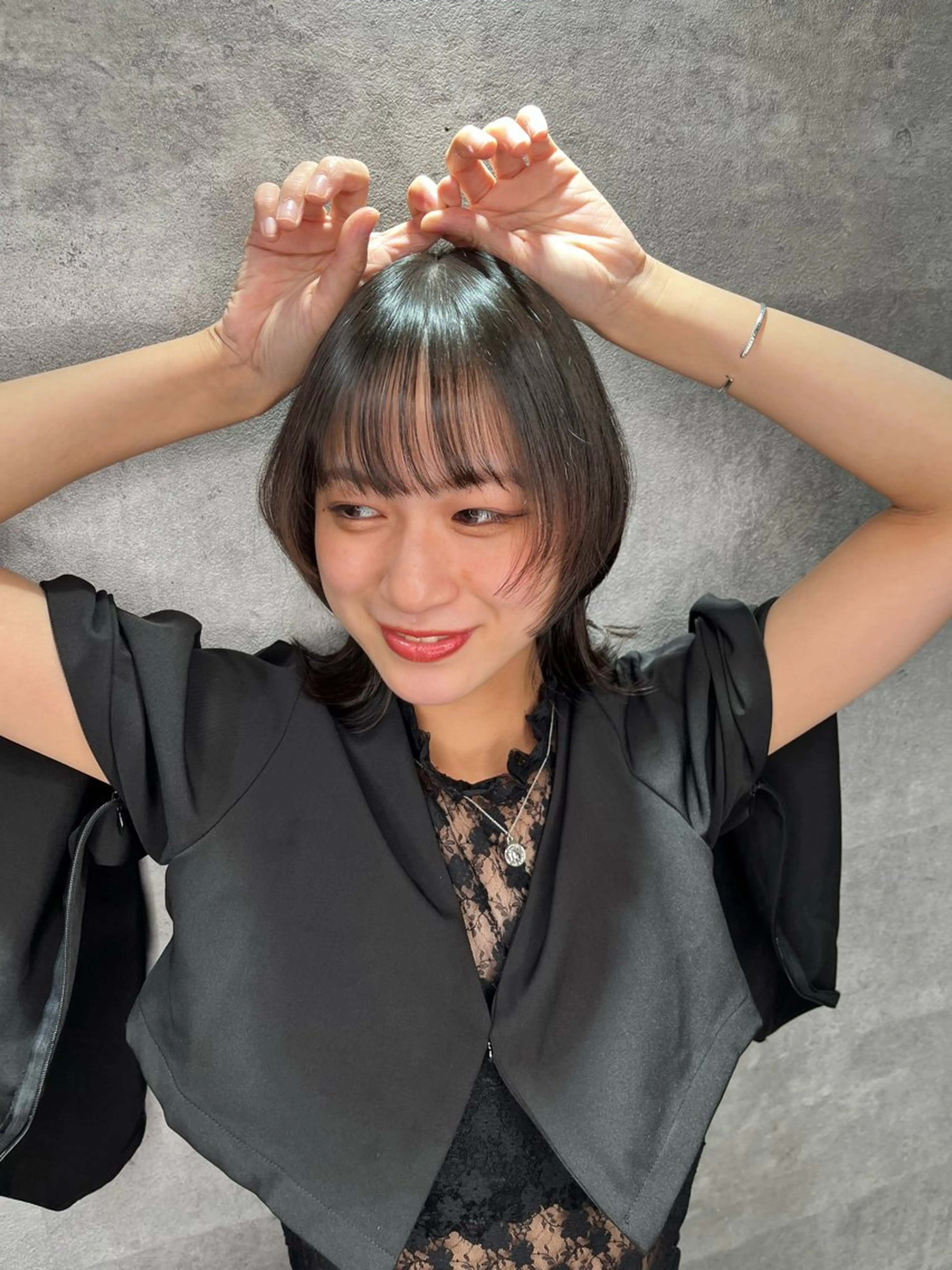 ショート ダブルカラー 新宿のヘアスタイル