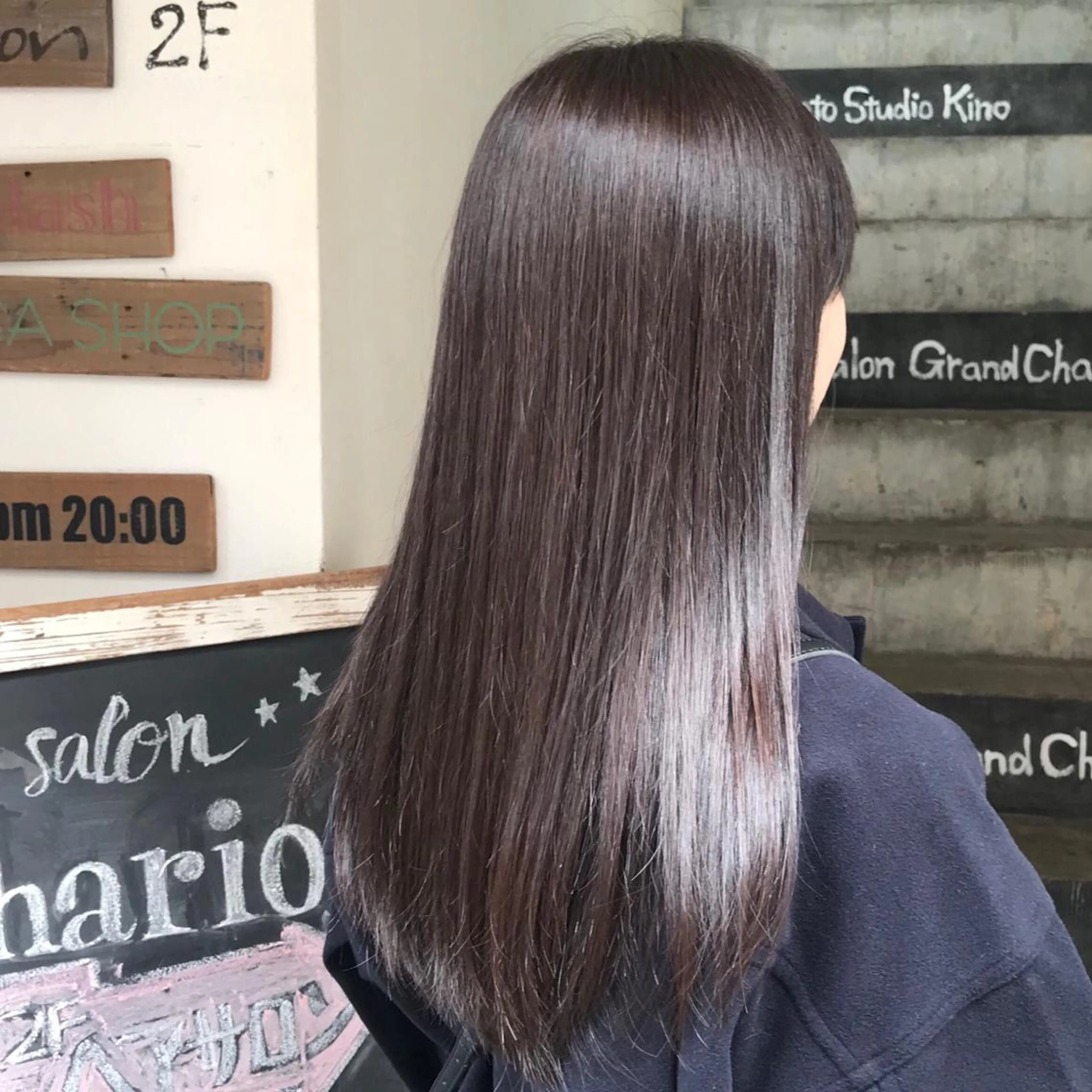 ロング ヘアカラー トリートメント 【指名No1】飯塚 宏美のヘアスタイル