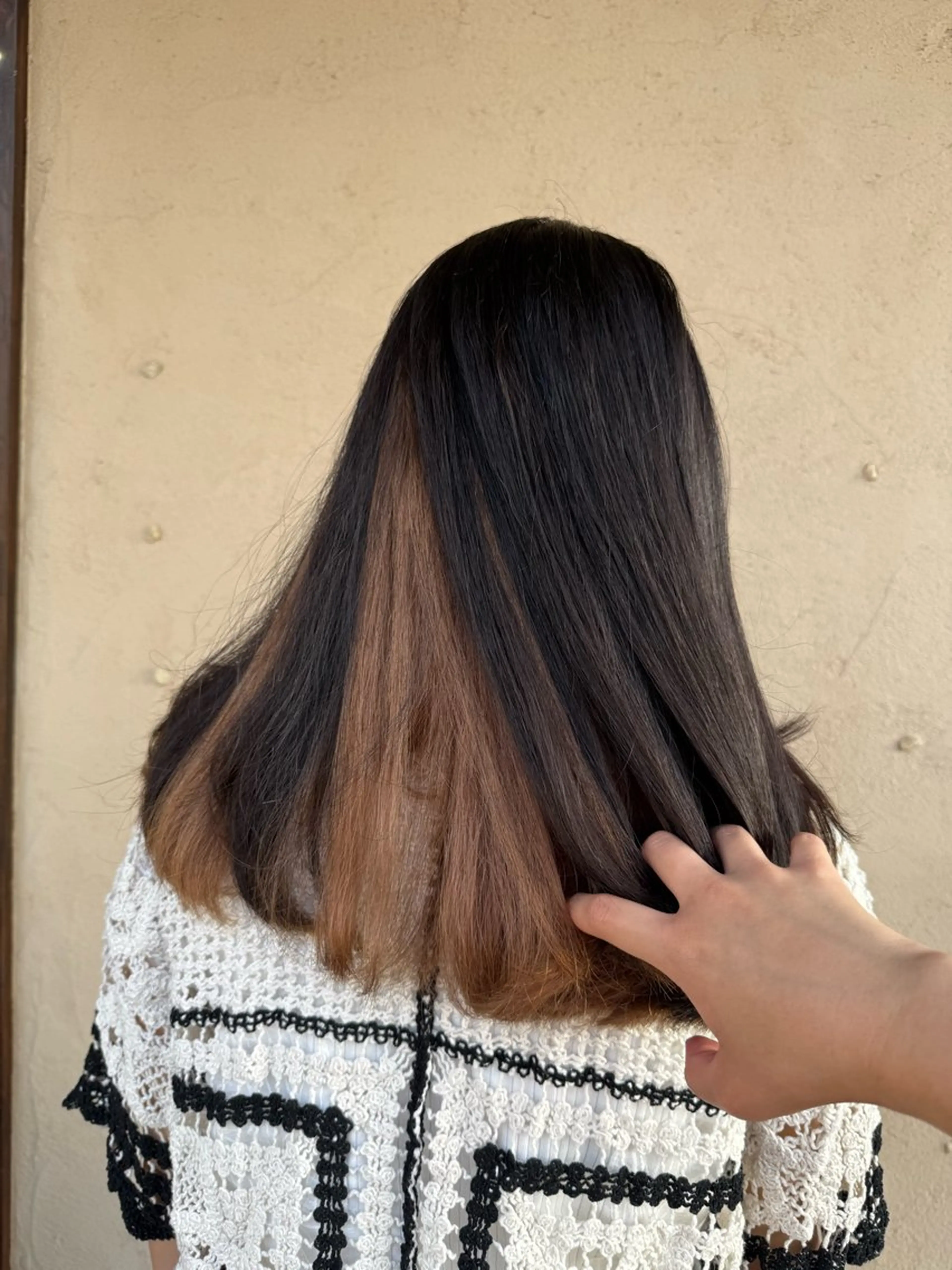 カラー インナーカラー 鈴木 未歩のヘアスタイル