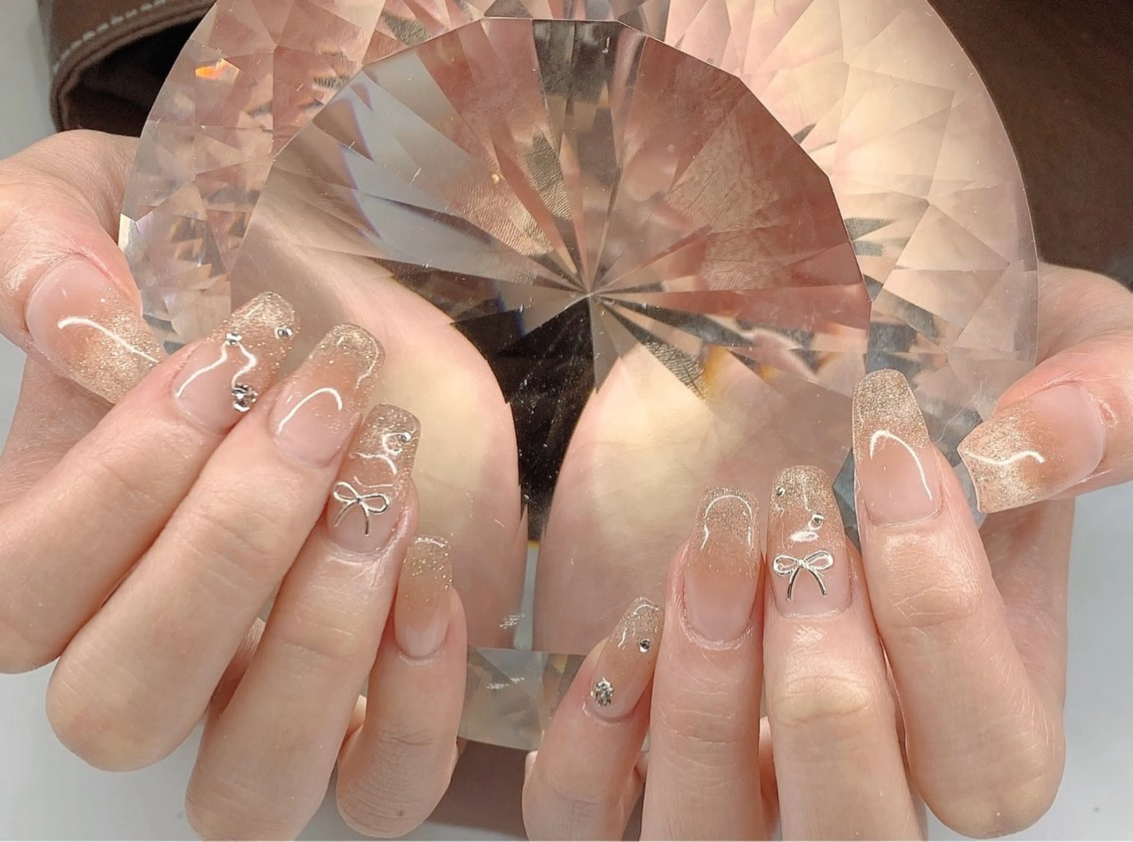 ネイル LoaChaton kaeのネイルデザイン