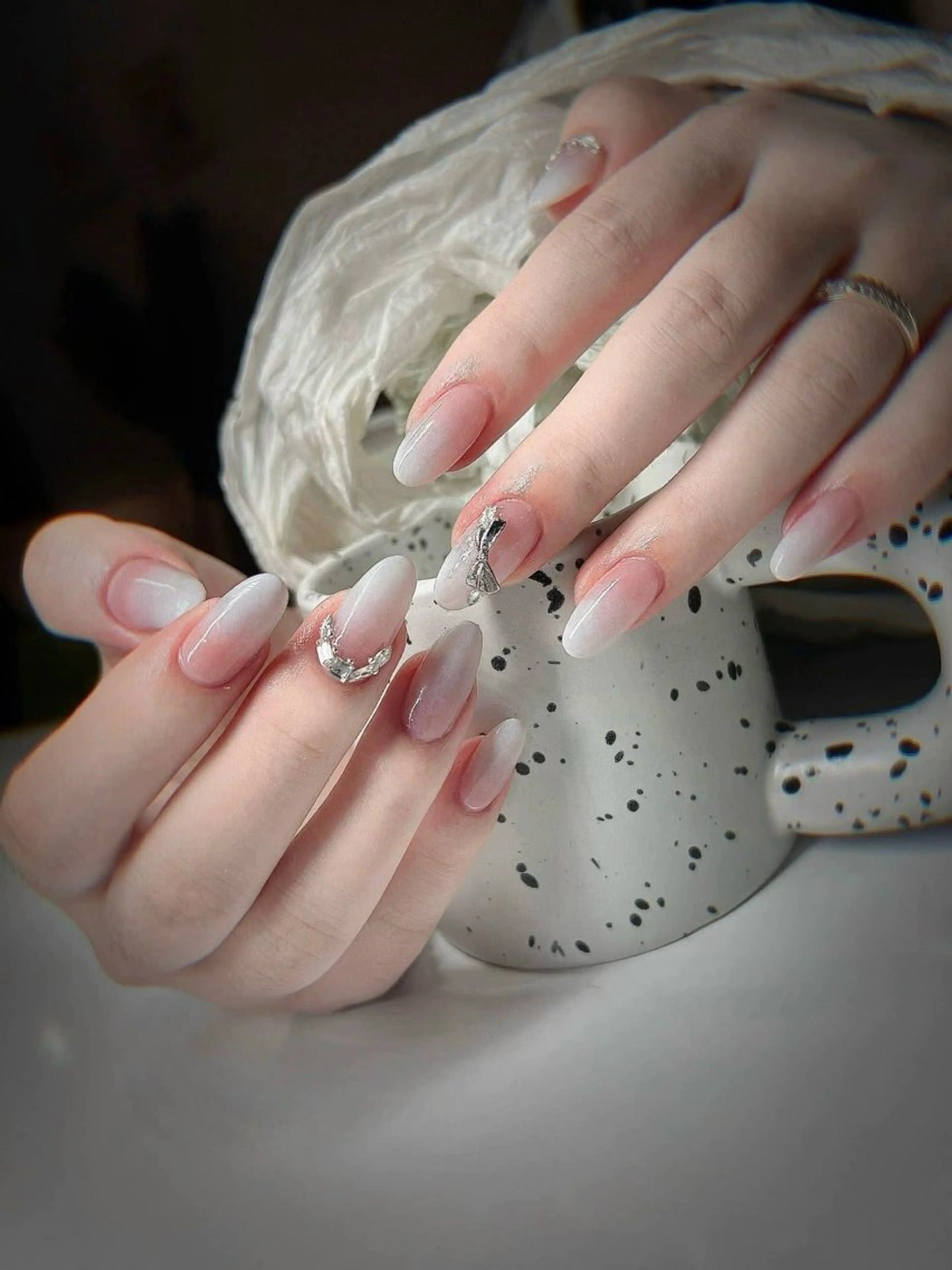 ネイル ハンドネイル トウイ チャンのネイルデザイン