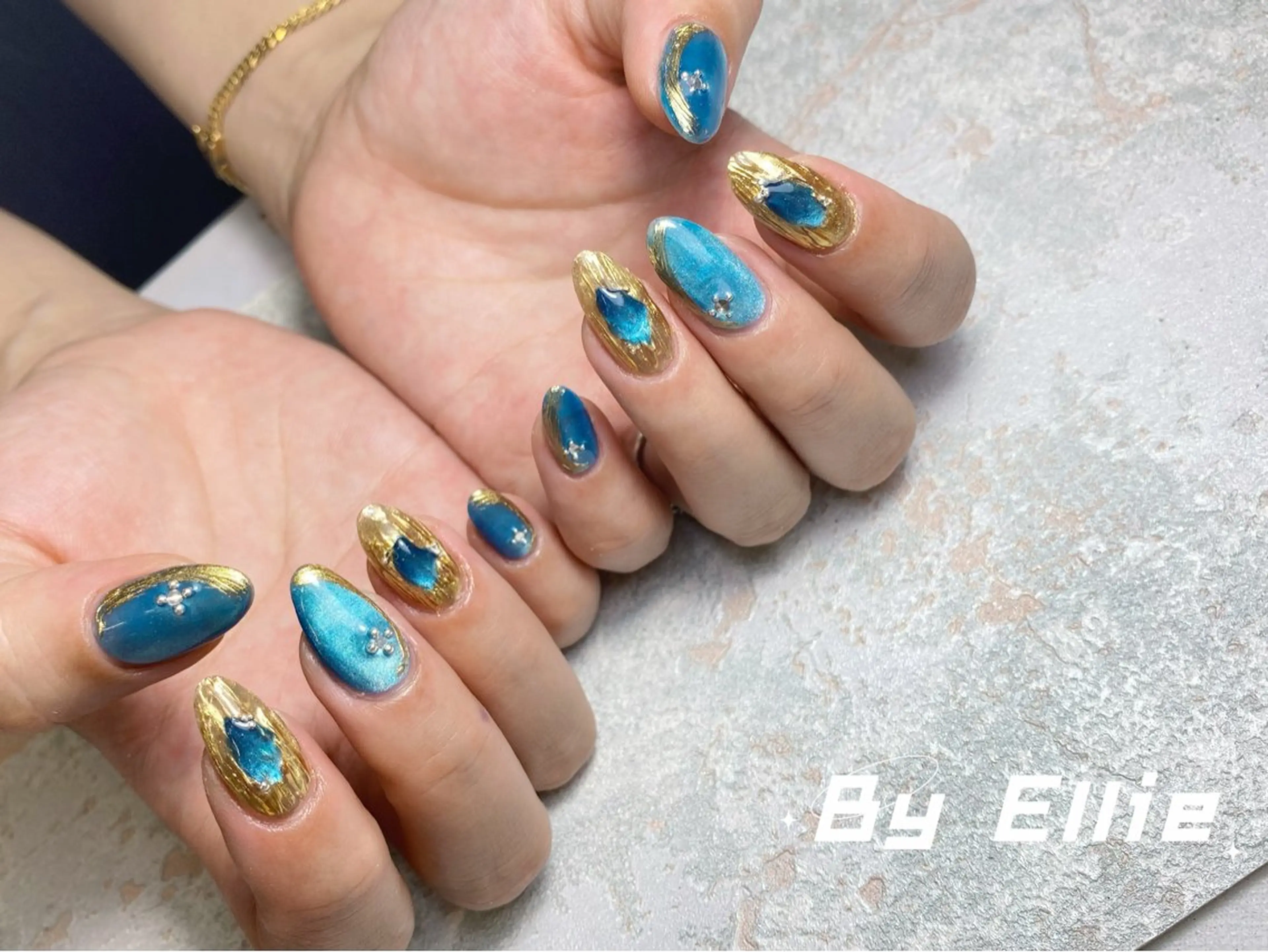 ネイル ハンドネイル ハンドケア 閨匠ビューティサロン 新橋店♡Ellieのネイルデザイン