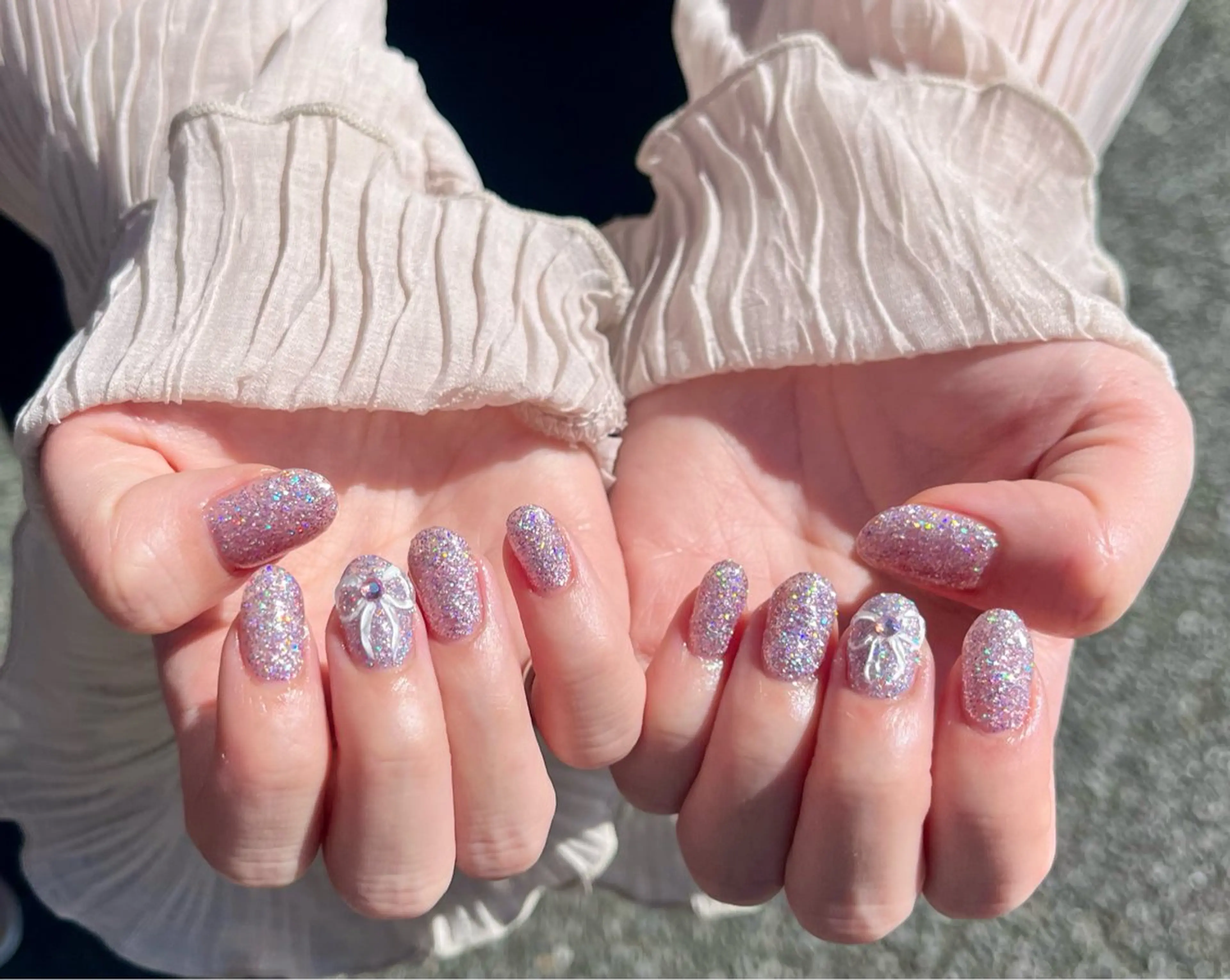 ネイル アートネイル ラメ(グリッター) ぷっくりネイル リボン Nail salon Cielel⟡Ayaのネイルデザイン