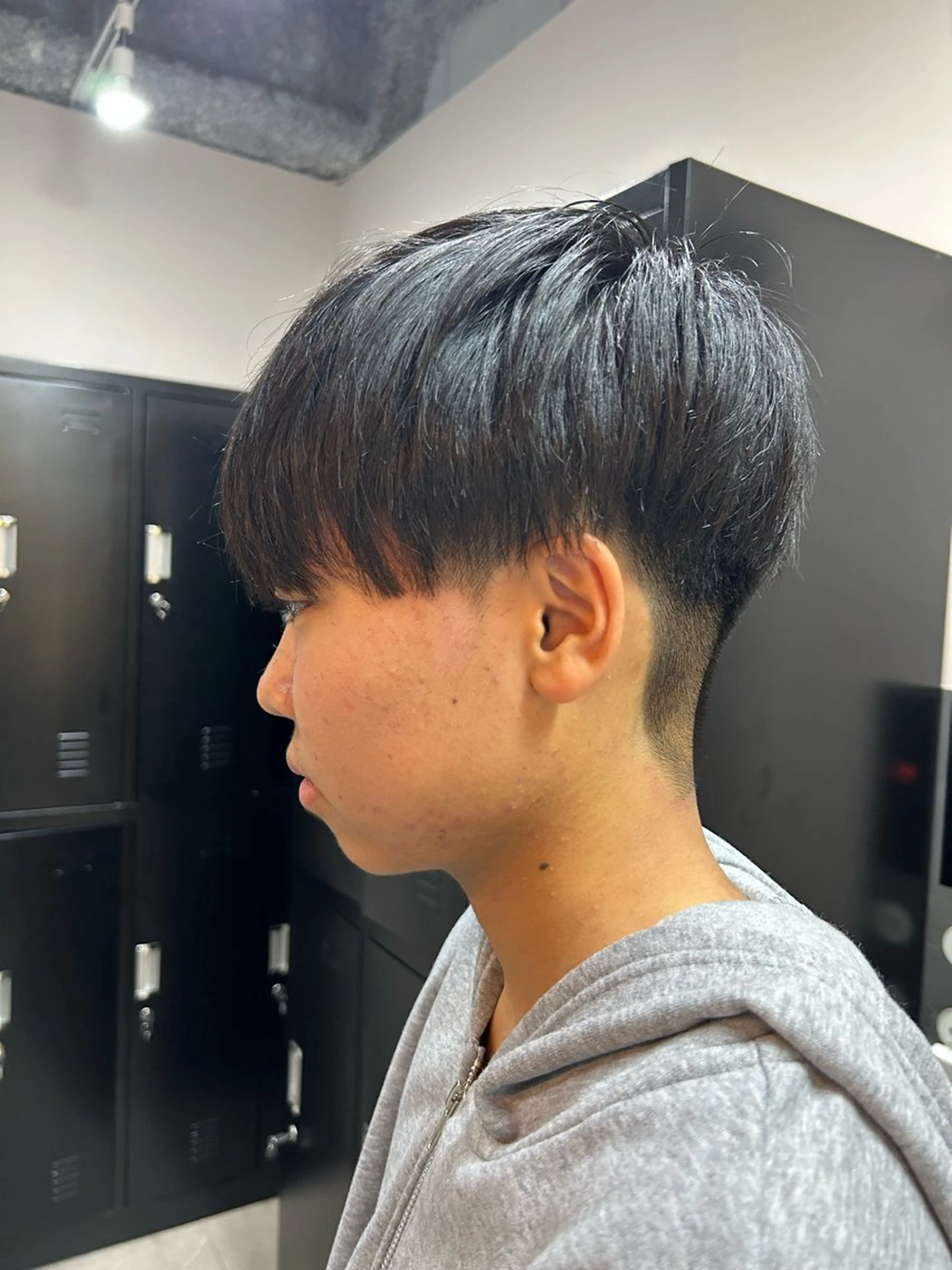 メンズ フラッグヘアー天神西通り店所属・flag hair レイナのヘアスタイル