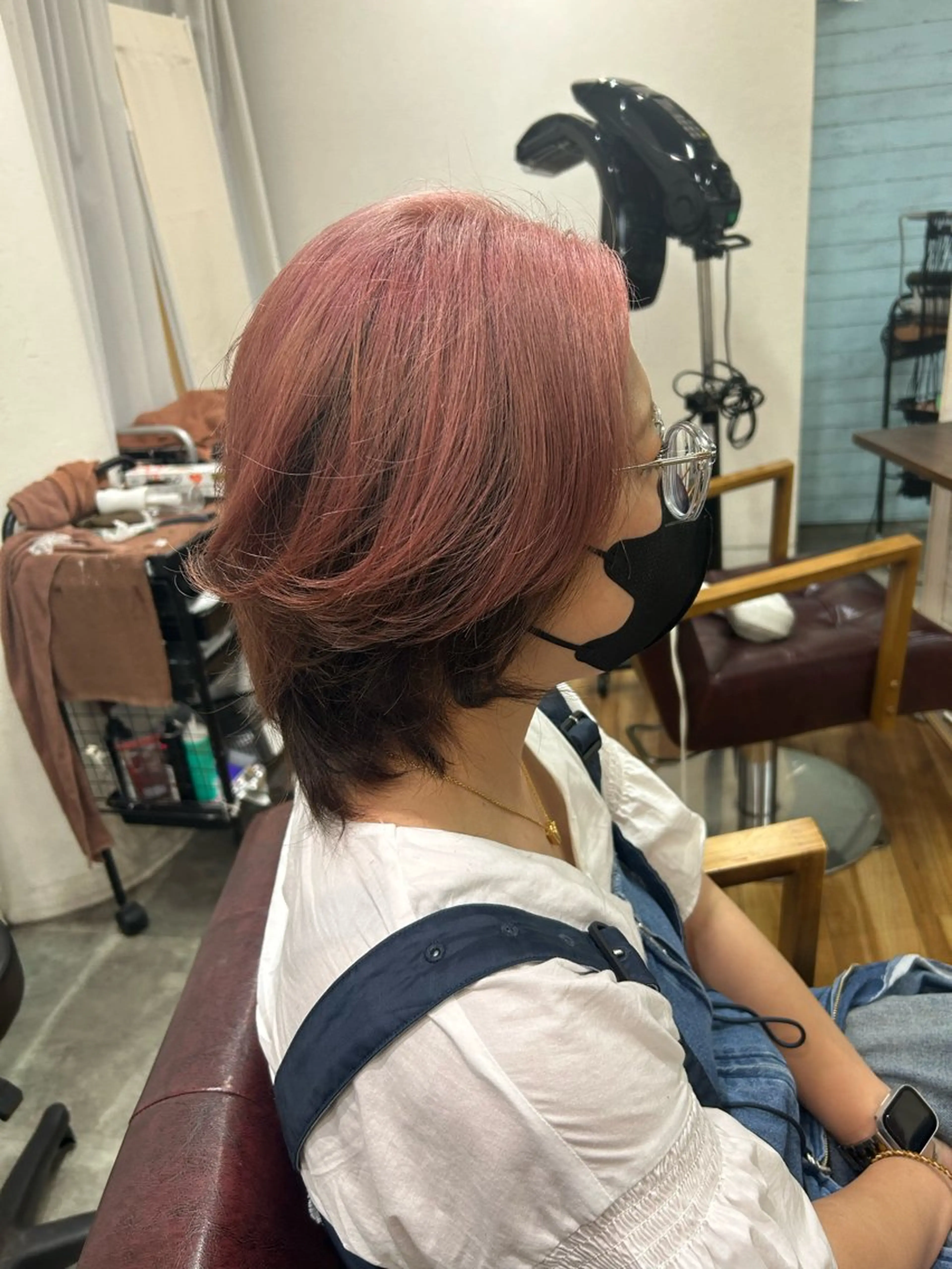 ミディアム カラー 黒髪 ピンクカラー カット ヘアカラー メンズパーマ 艶髪☆店長☆有馬のヘアスタイル