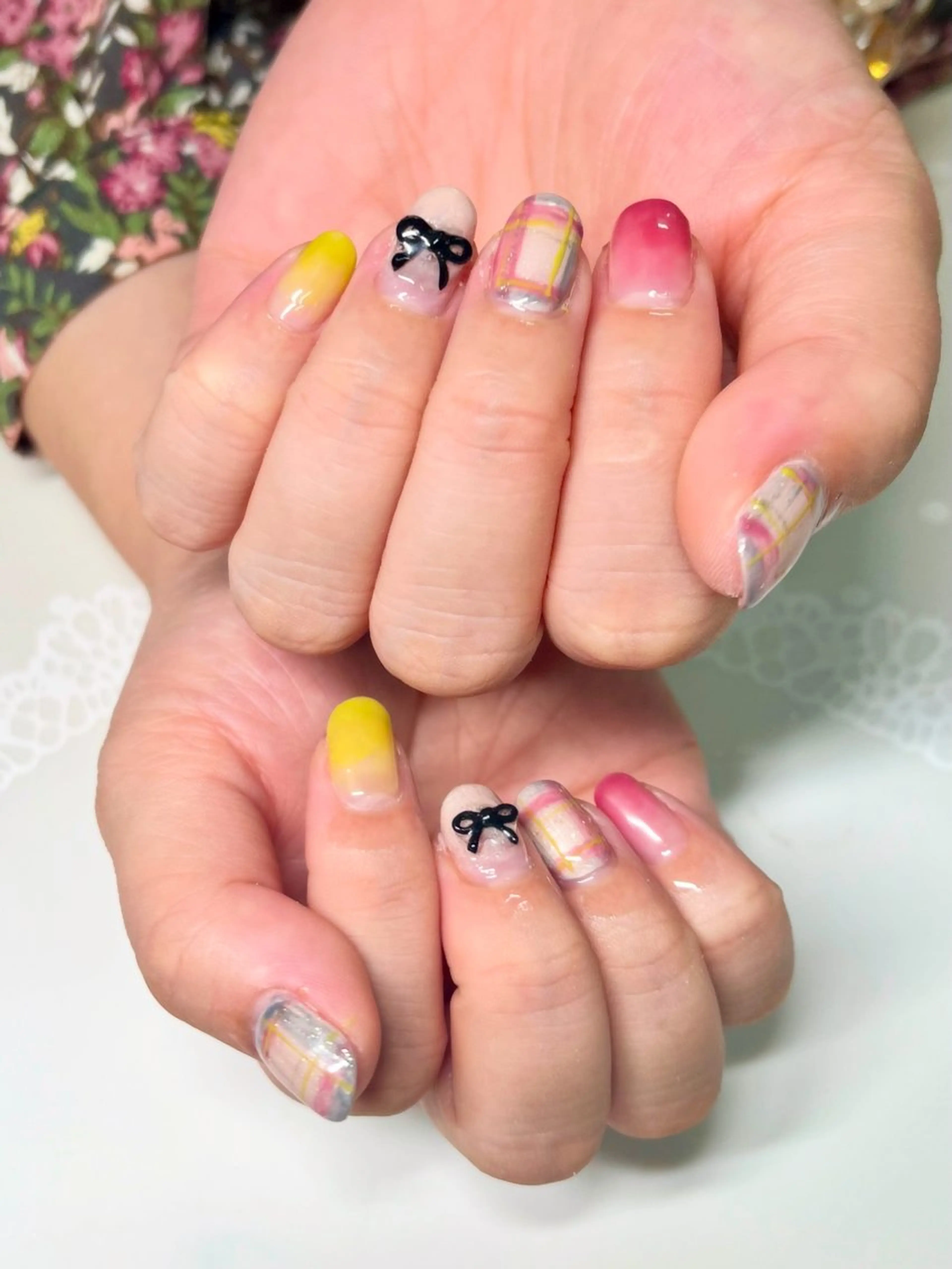 ネイル 新宿ネイルサロン ジェミディローサのネイルデザイン