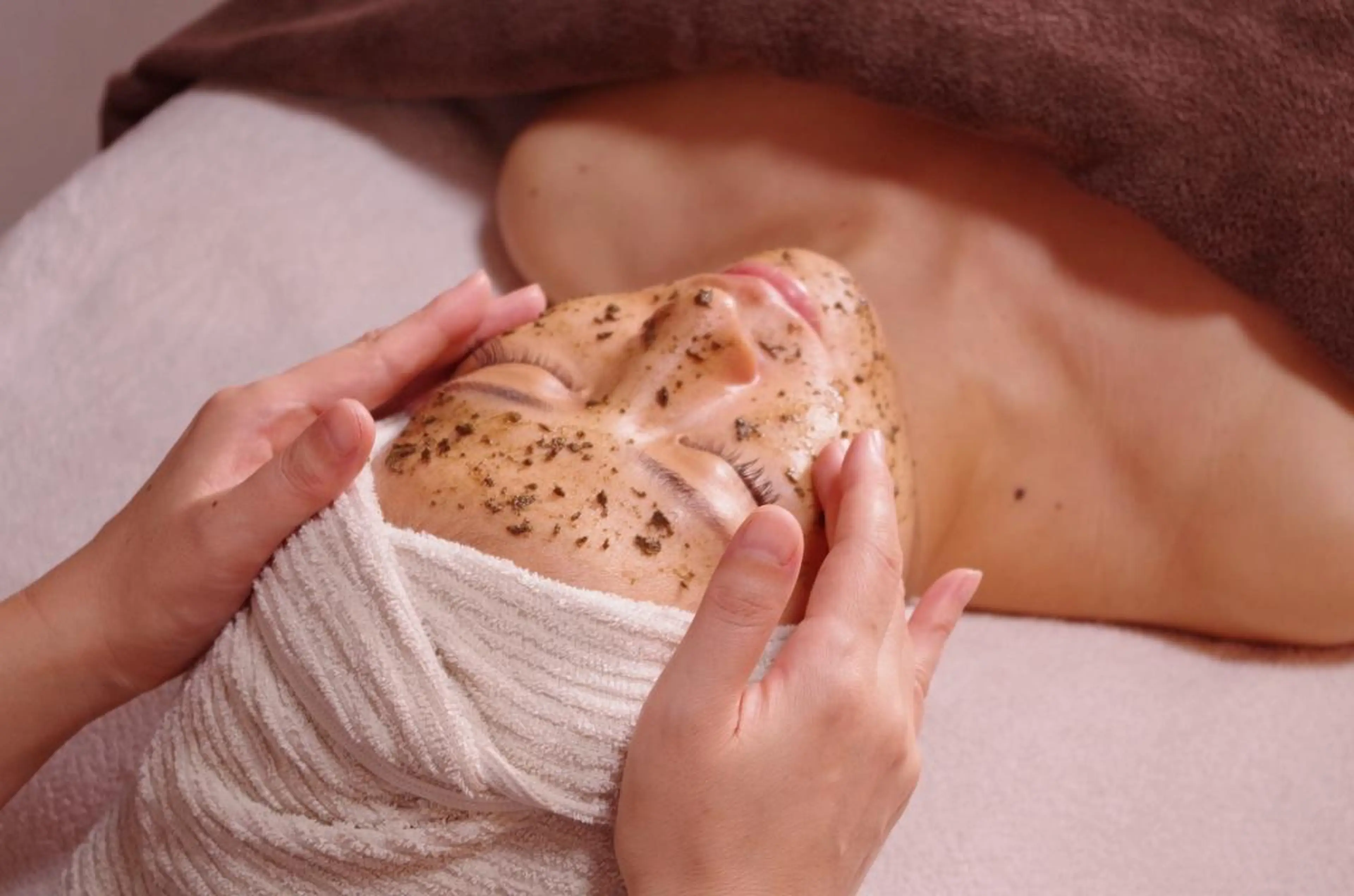 輿 桂のヘアスタイル