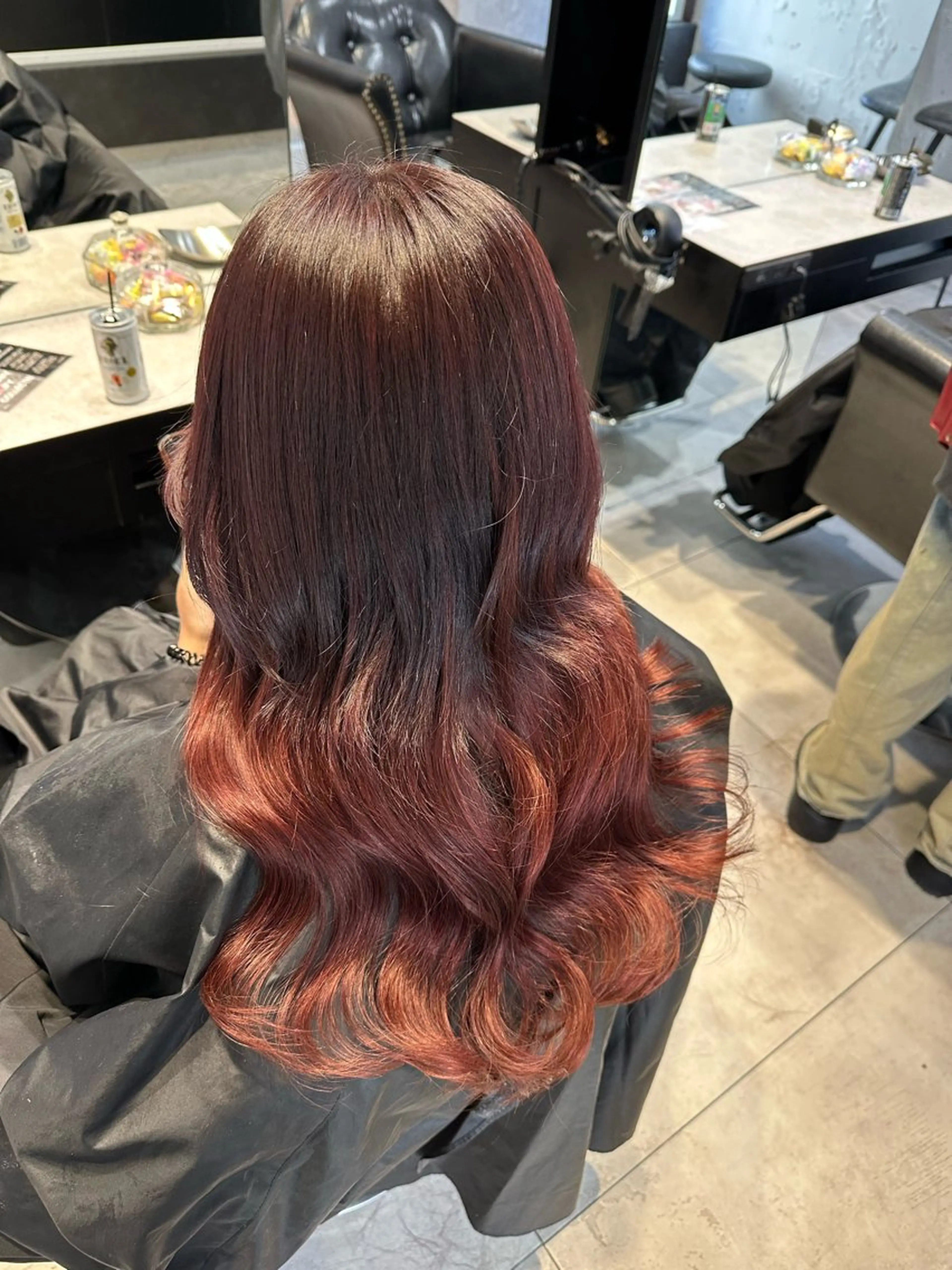 ロング カラー レッドカラー ヘアカラー トリートメント エクステ 原宿プルエクステ 🎀NENE🎀のヘアスタイル