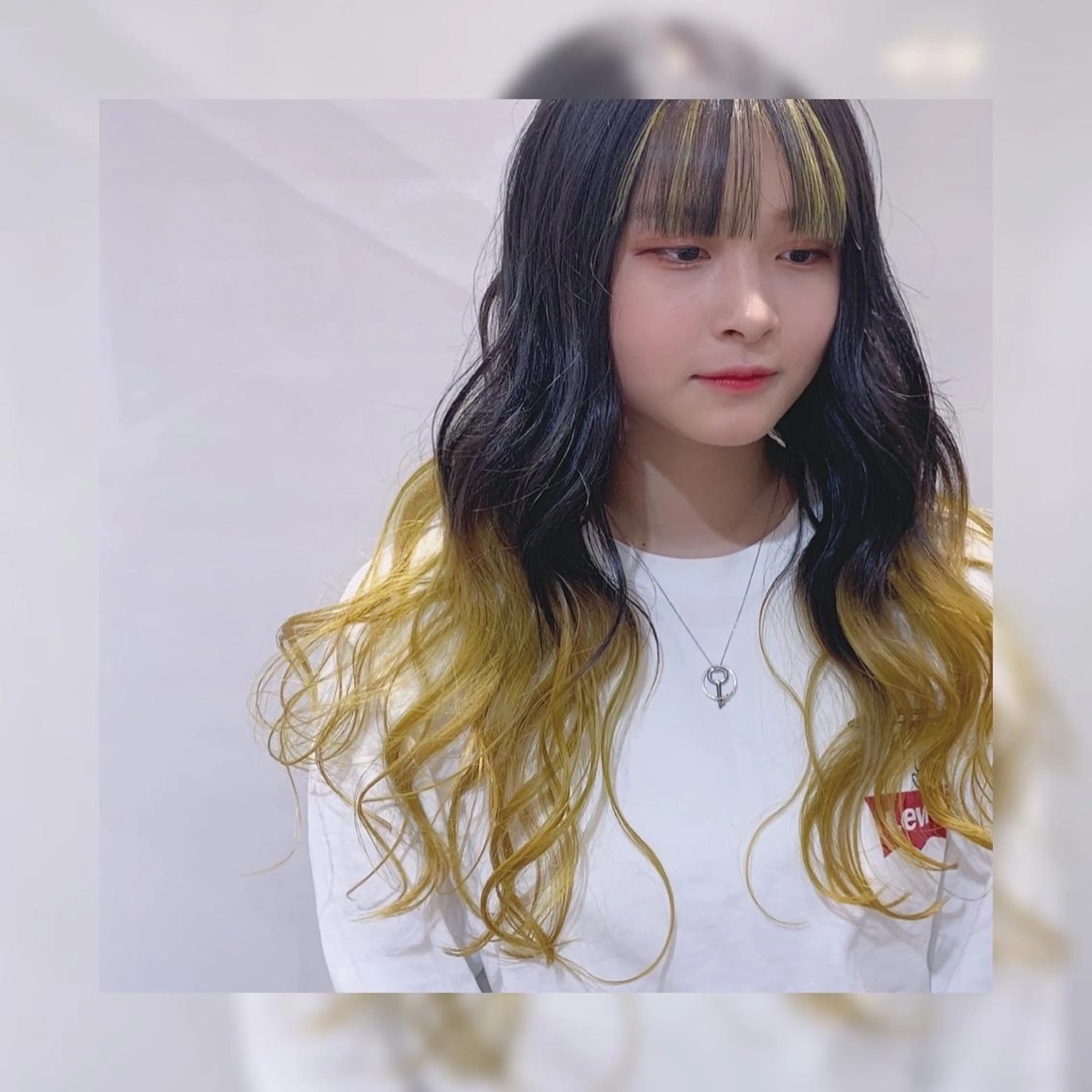 ロング カラー ヘアアレンジ 柔らか垢抜けｶﾗｰと ｶｯﾄ🫧ASUKAのヘアスタイル