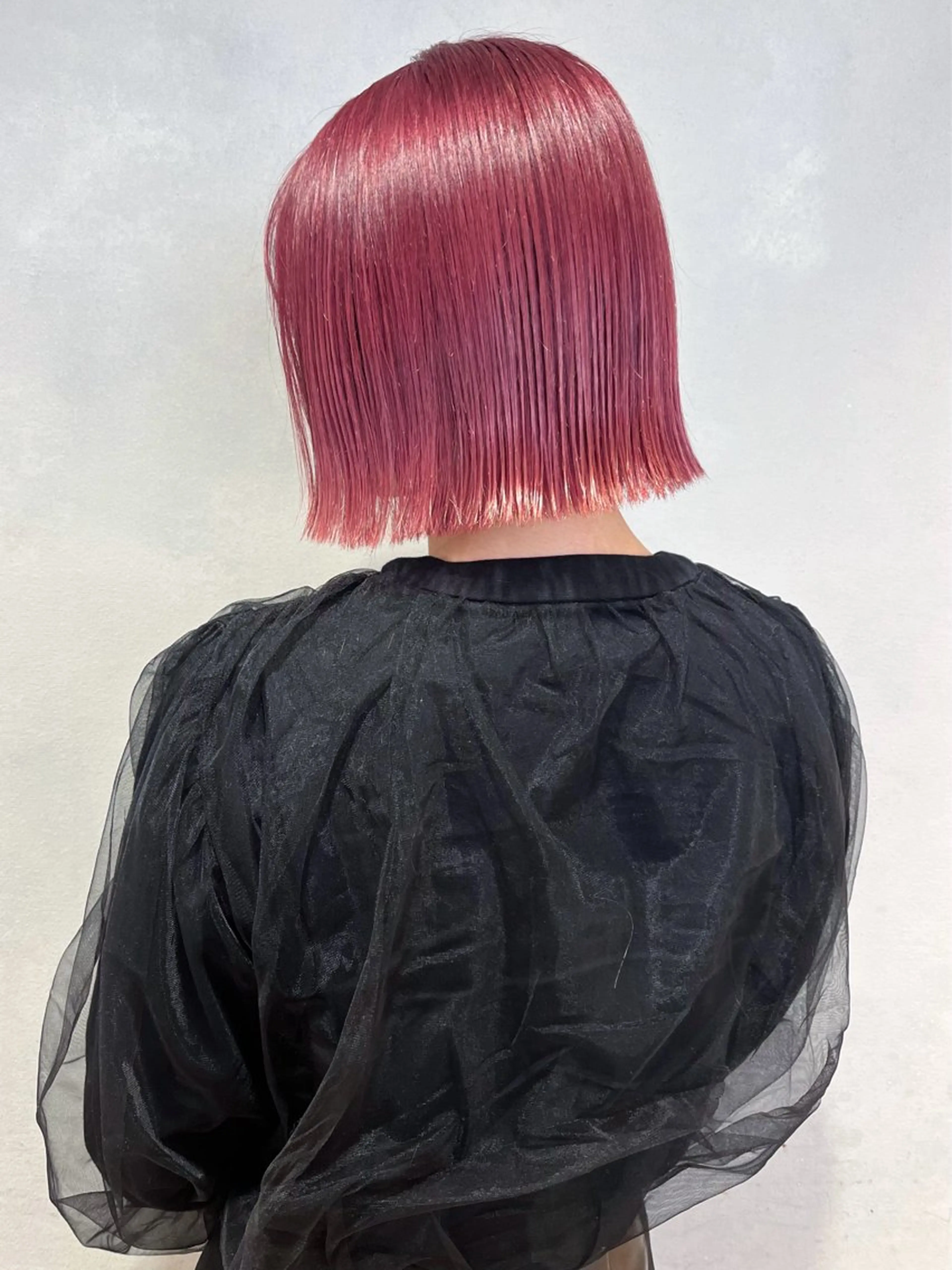 ショート カラー ヘアカラー トリートメント 地毛風ストレート ミニボブ🌷江梨🍎のヘアスタイル