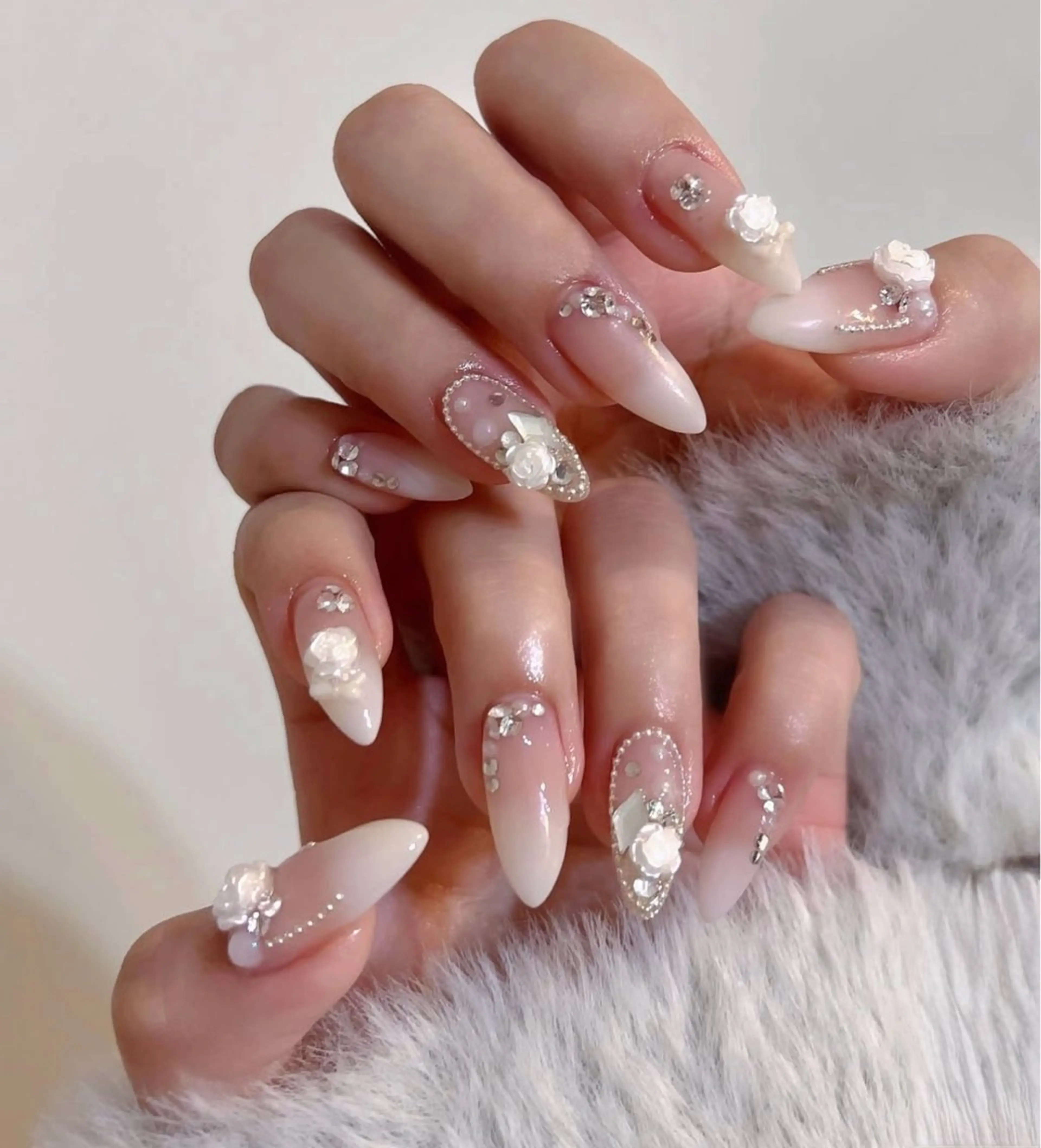 ネイル 韓国ネイル ニュアンスネイル シンプルネイル ワンホンネイル Nihonthy Nail 新宿のネイルデザイン