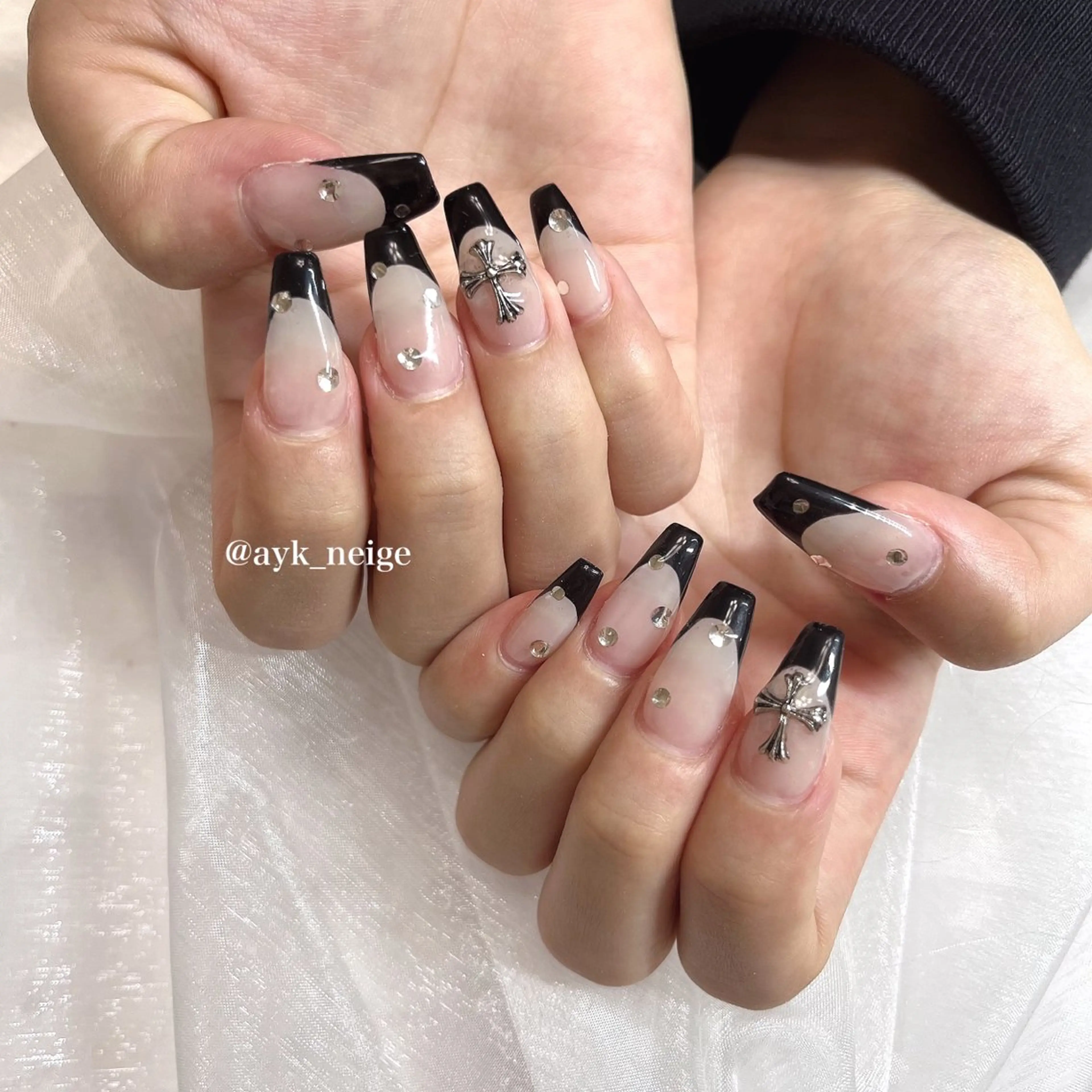 ネイル n'eige nail所属・大谷 綾香のネイルデザイン