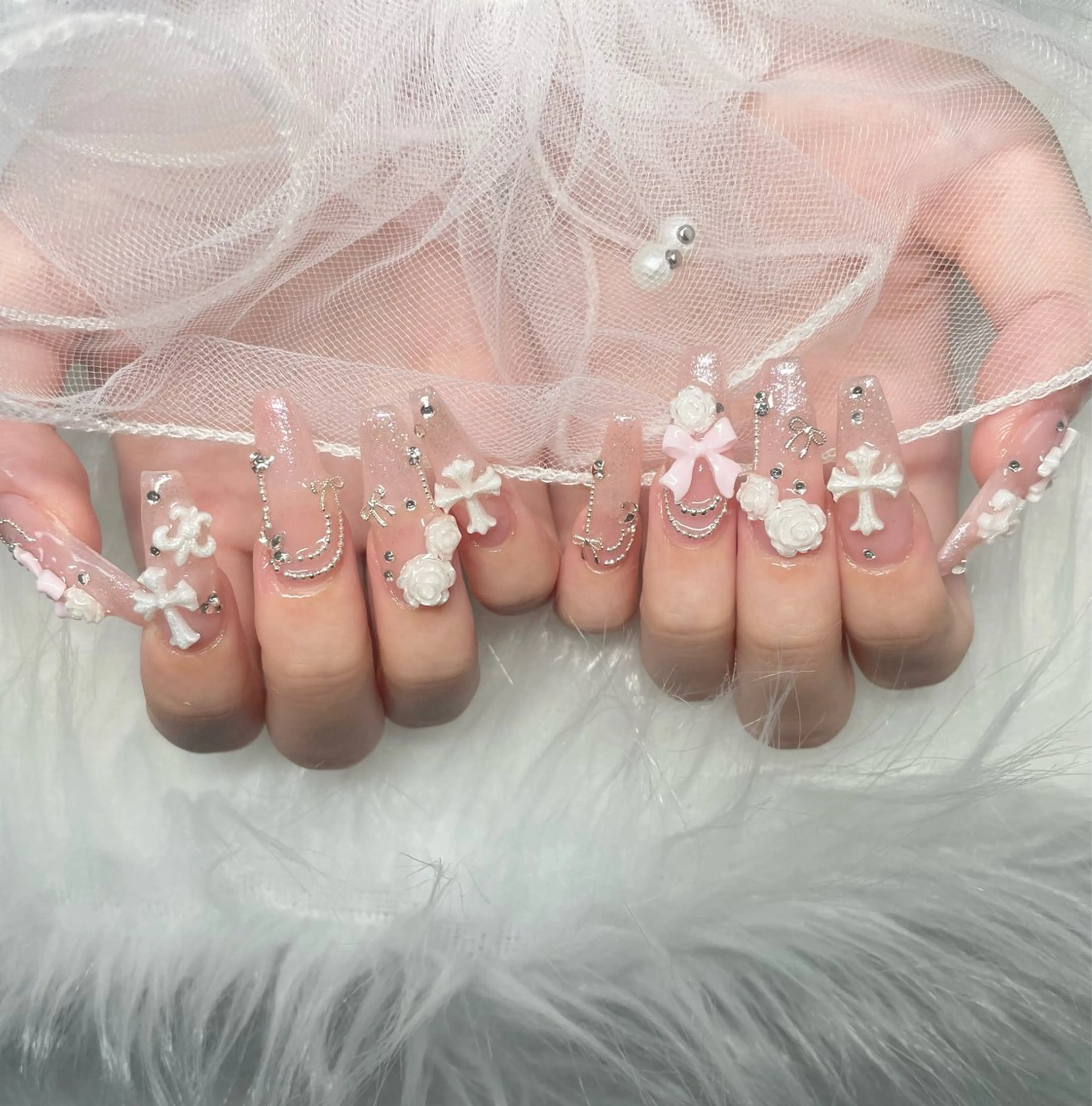 ネイル ラメ(グリッター) ラメグラデーション 撮影モデル Hin Nail Salonのネイルデザイン