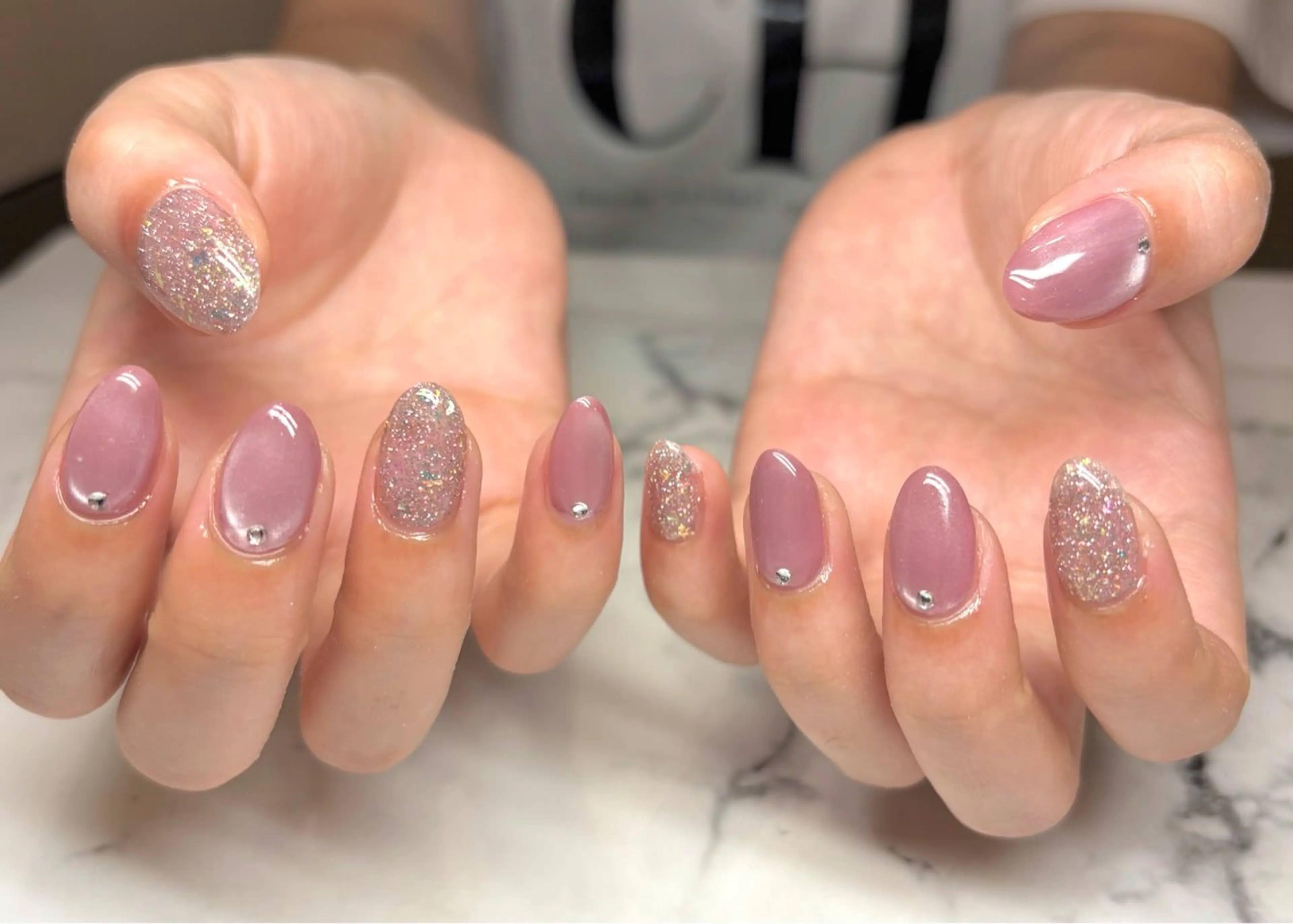 ネイル マツエク 𝒾𝓀𝑜𝒾 *:.｡.☆のネイルデザイン