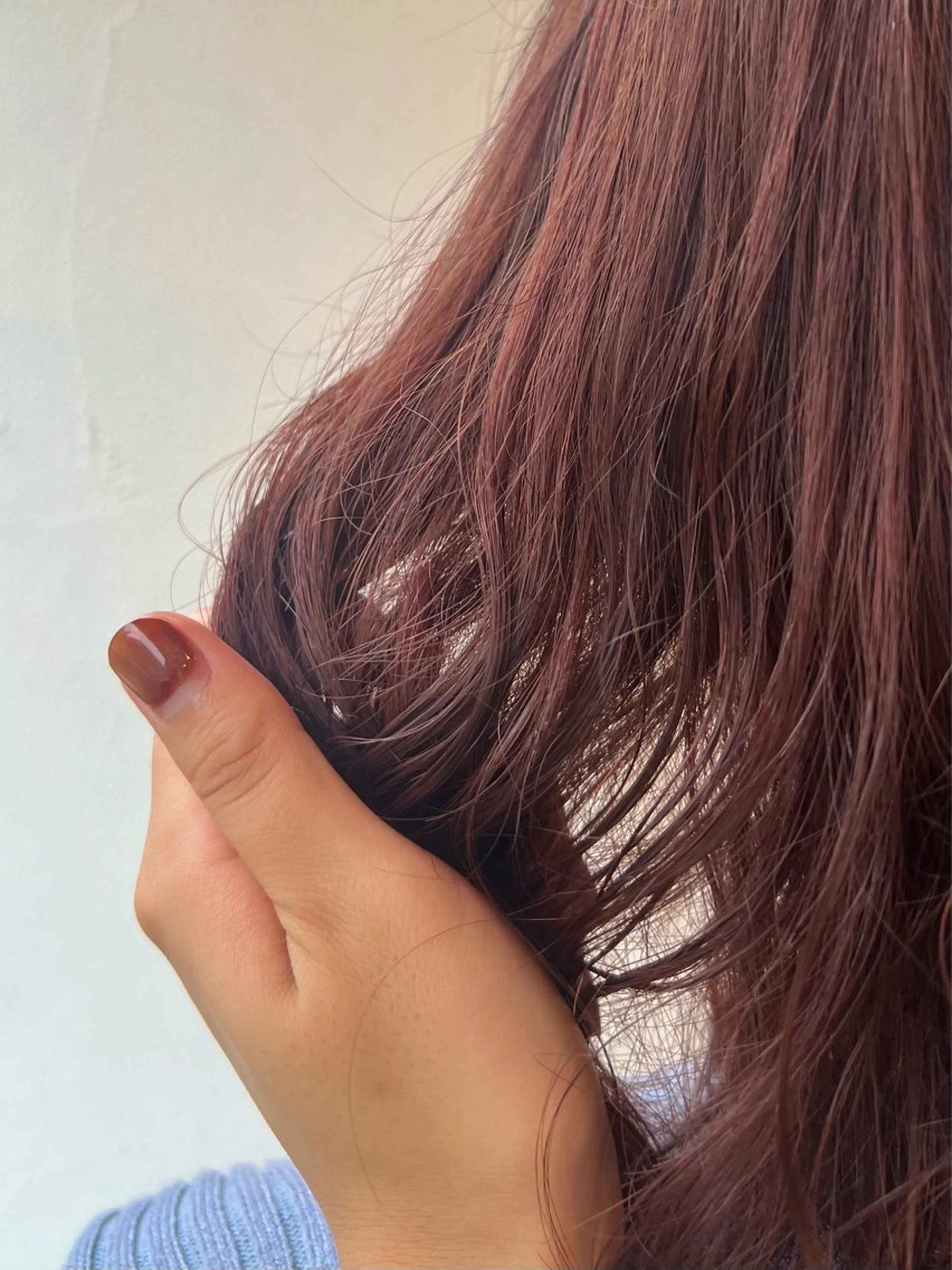 カラー アトリエファゴ Yuineのヘアスタイル