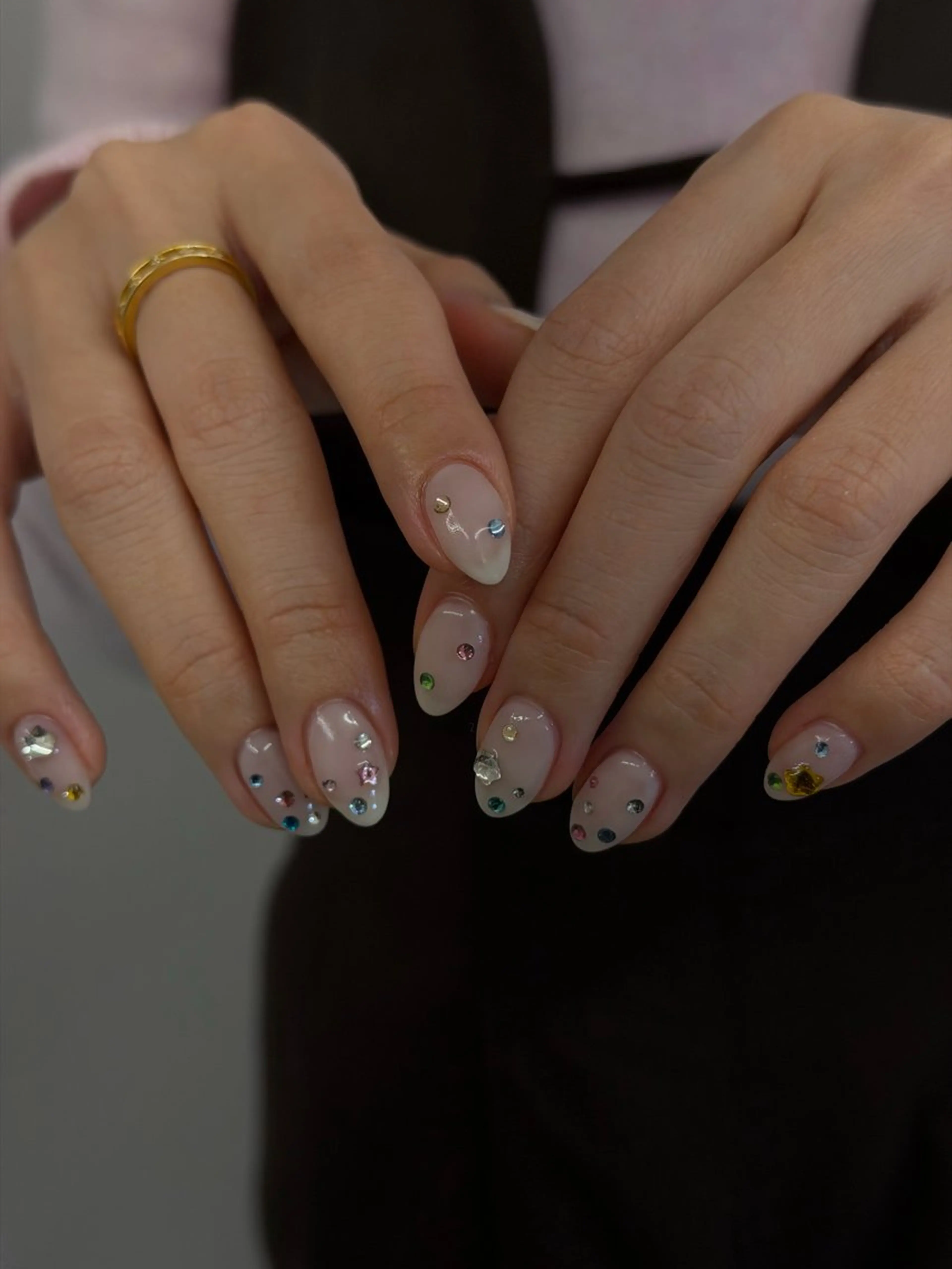 ネイル ジェルネイル マグネットネイル ニュアンスネイル パラジェル リボン ハンドネイル ハンドケア Bana_ Nailのネイルデザイン