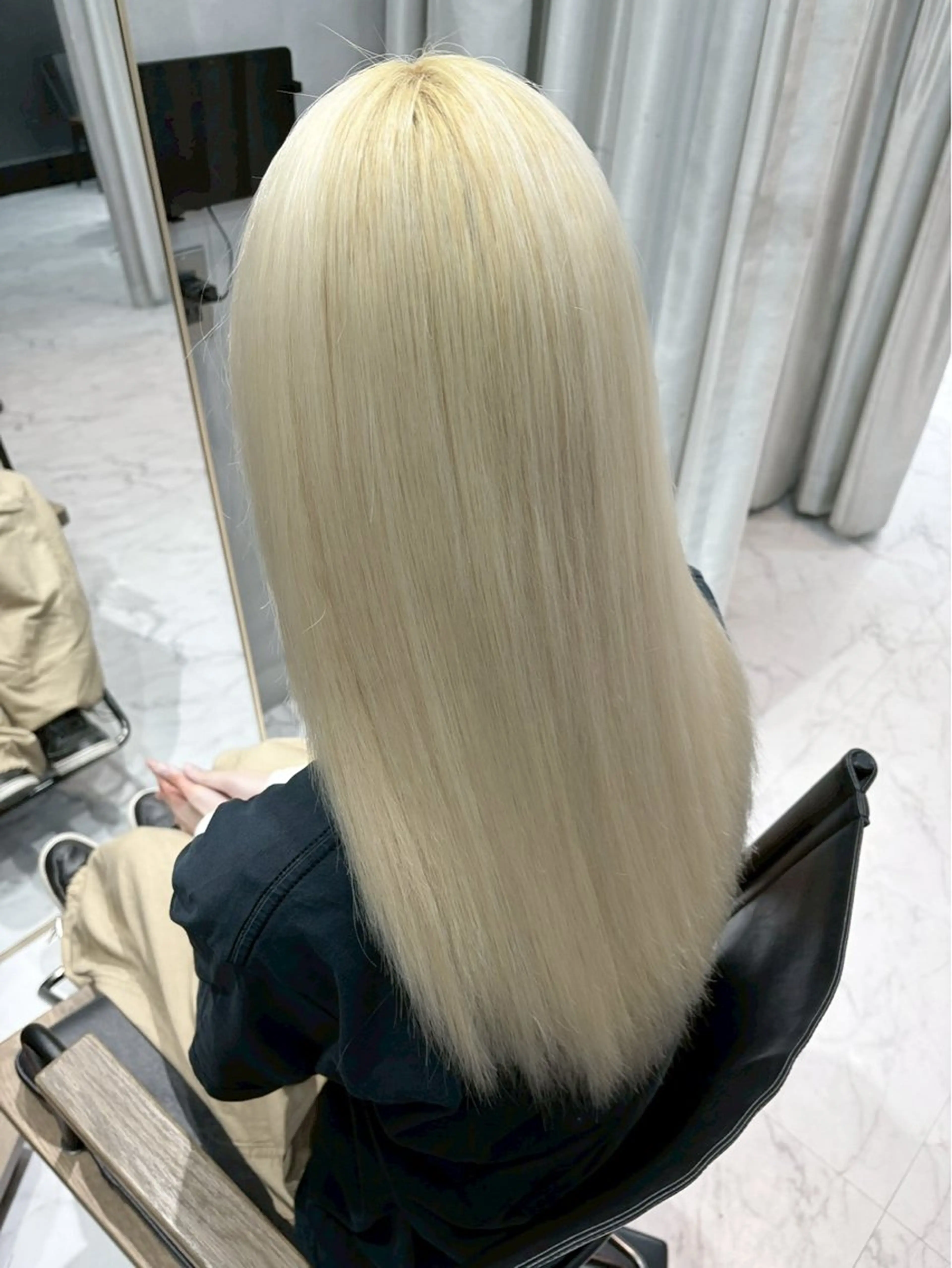 ロング カラー カット ヘアカラー トリートメント ハイトーン/韓国風/ 艶髪/吉祥寺のヘアスタイル