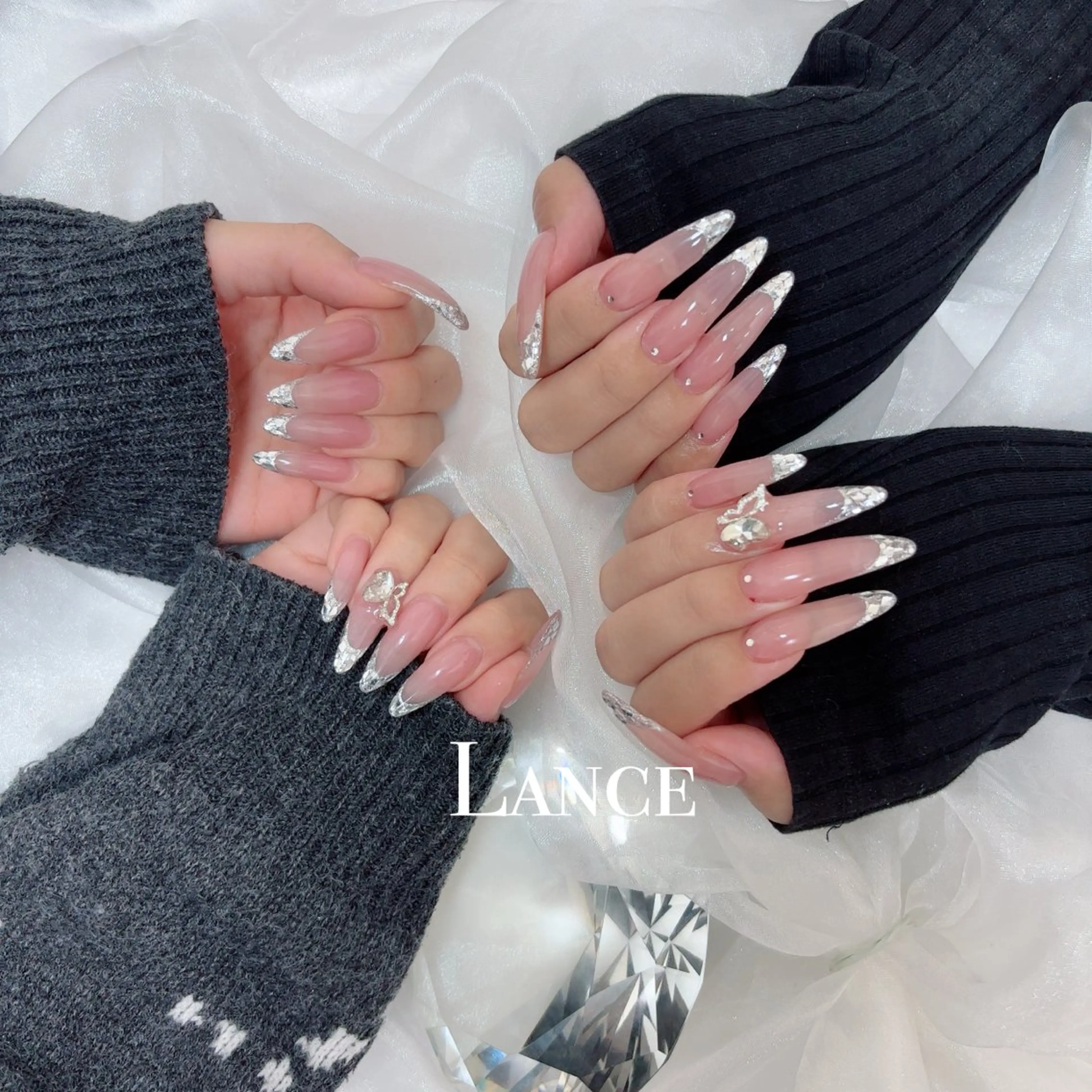ネイル オーロラネイル フットネイル フレンチネイル ガラスフレンチ 氷ネイル・うるうるネイル ハンドネイル Lance nailのネイルデザイン