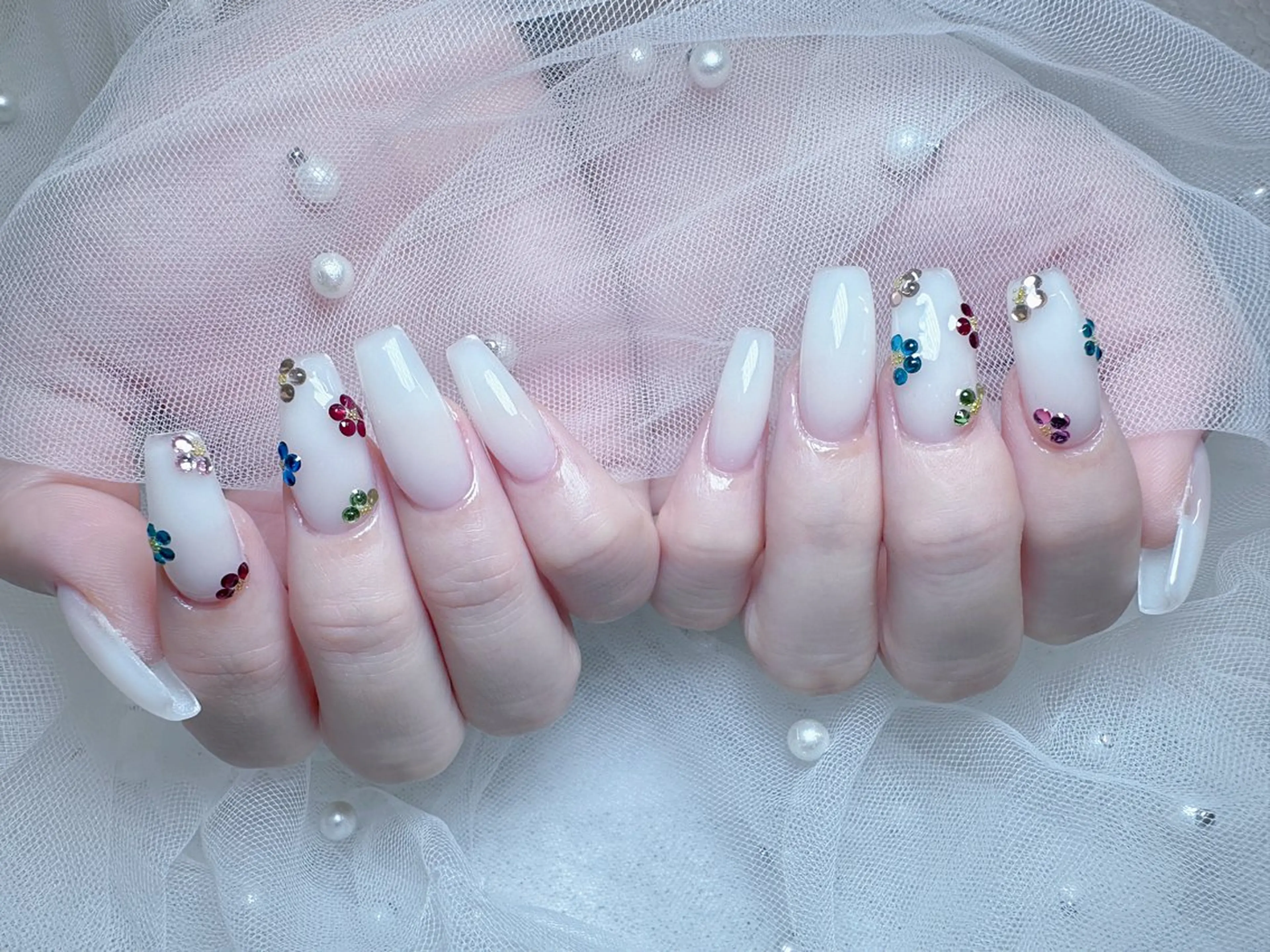 ネイル ハンドネイル ハンドケア Moci Nail Salonのネイルデザイン